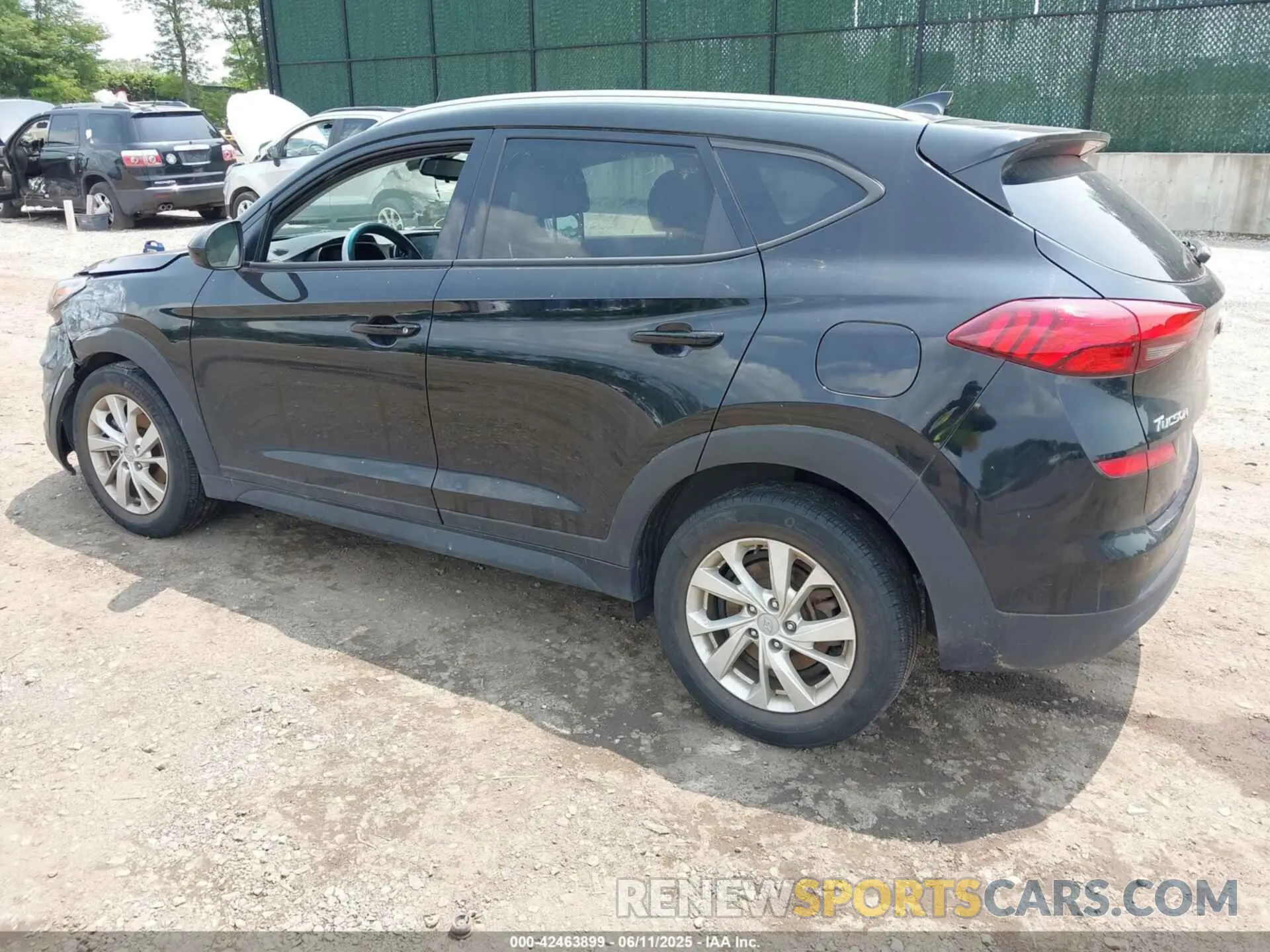 3 Photograph of a damaged car KM8J3CA48MU372002 HYUNDAI TUCSON 2021