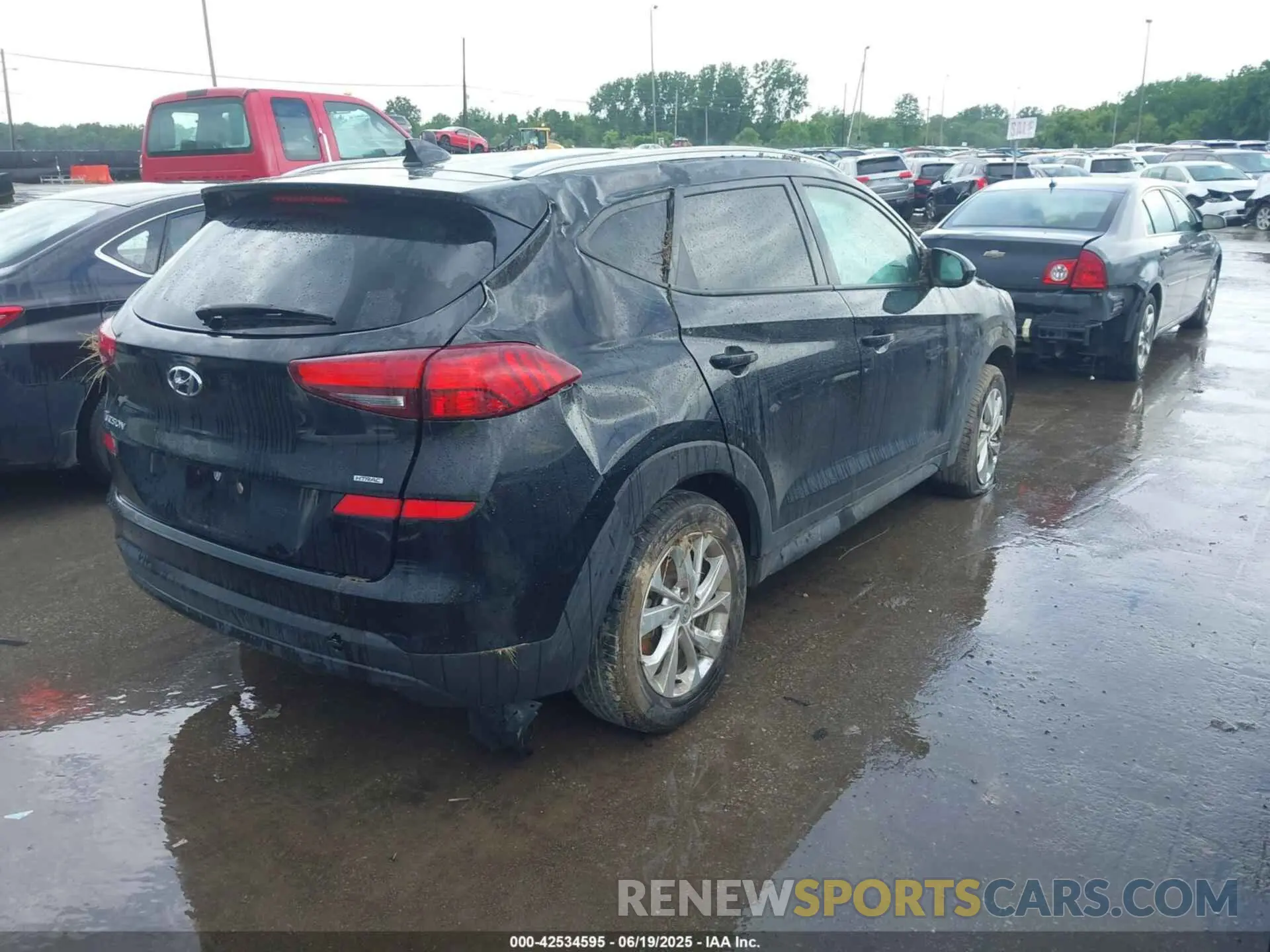 4 Photograph of a damaged car KM8J3CA4XMU359347 HYUNDAI TUCSON 2021