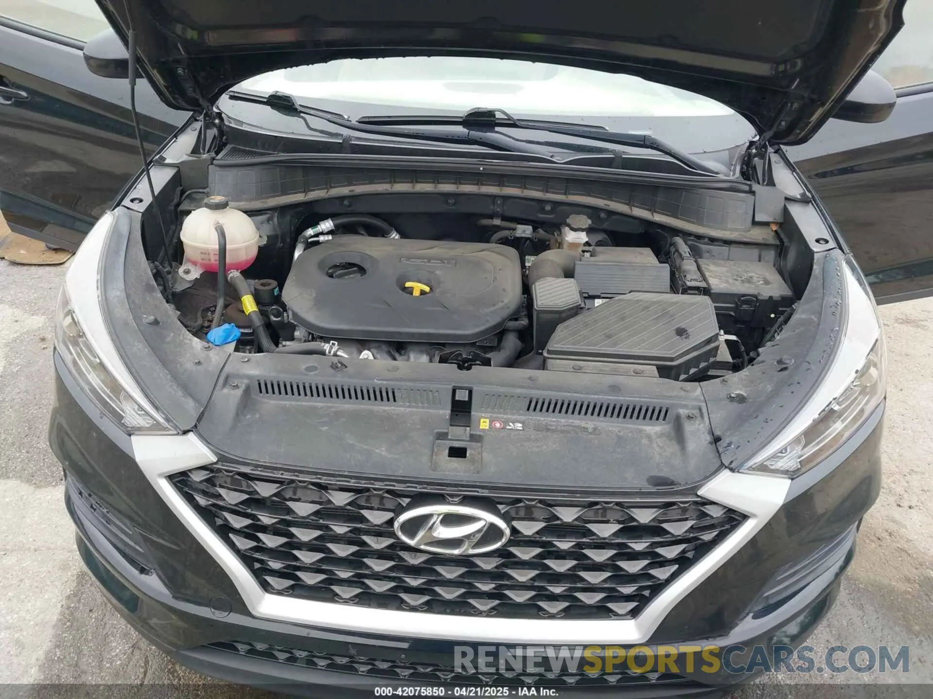 10 Photograph of a damaged car KM8J3CA4XMU363091 HYUNDAI TUCSON 2021