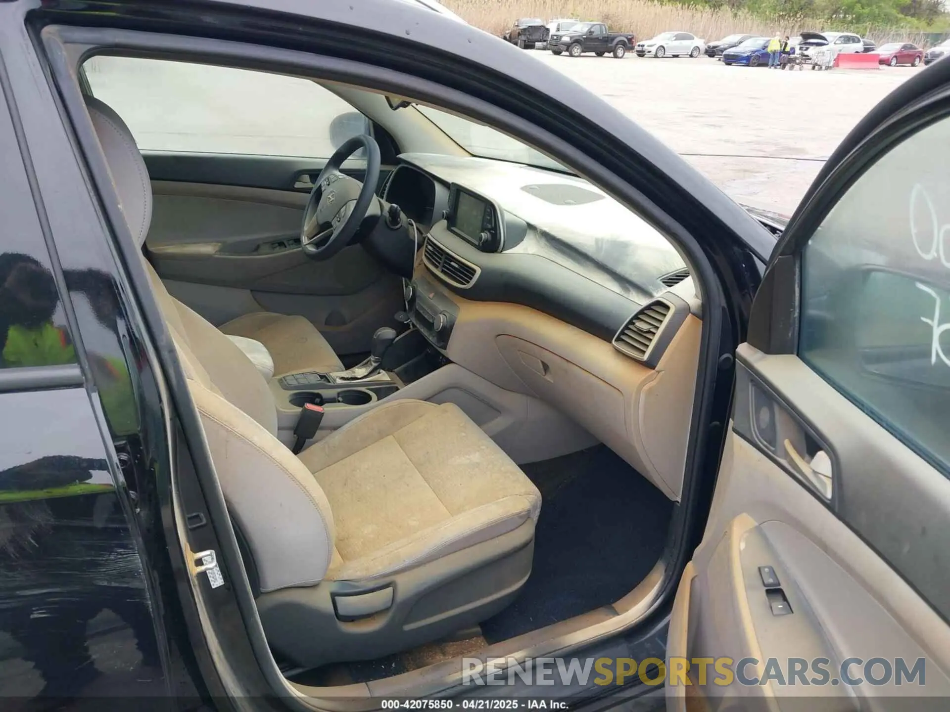 5 Photograph of a damaged car KM8J3CA4XMU363091 HYUNDAI TUCSON 2021