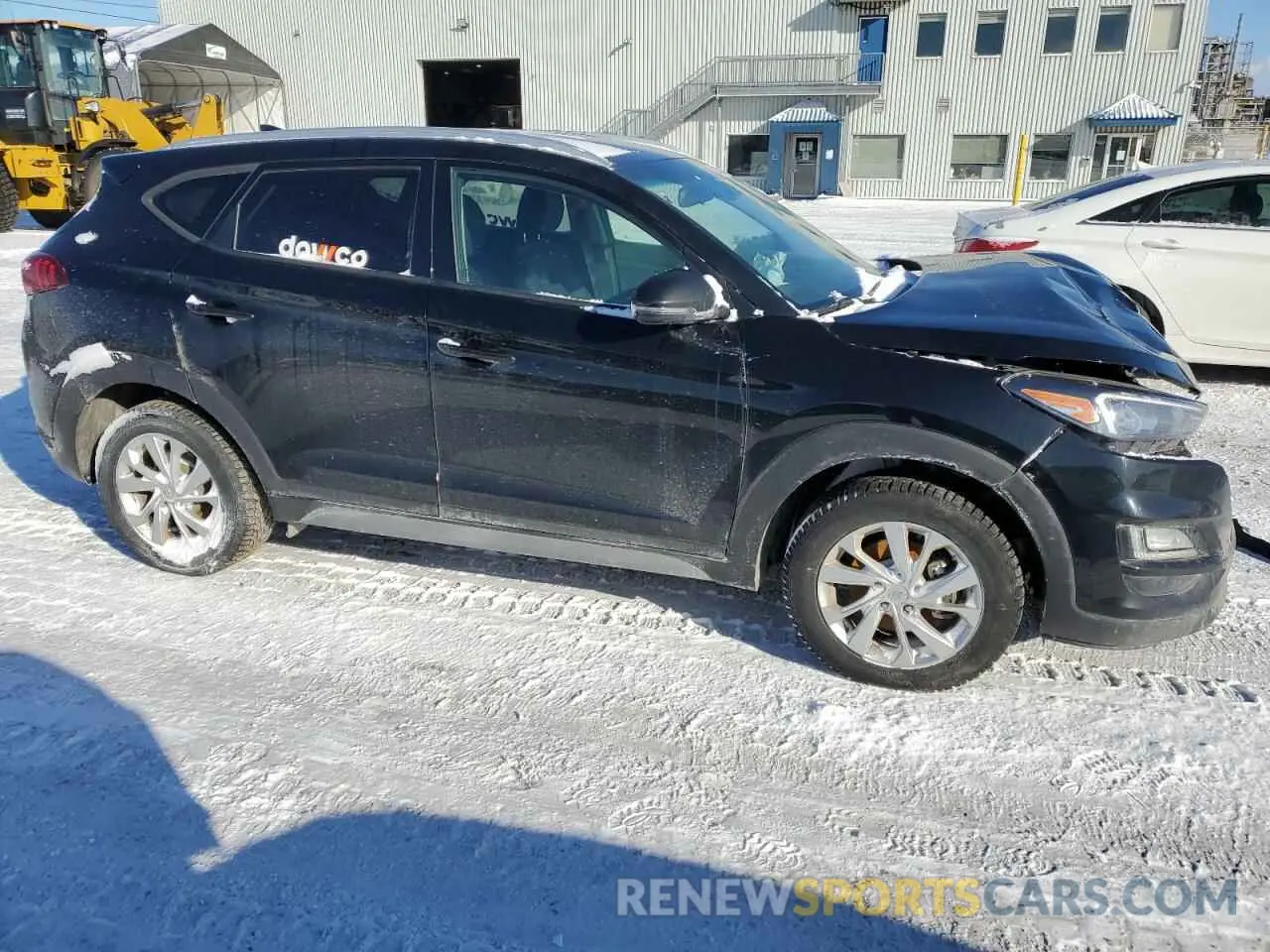 4 Photograph of a damaged car KM8J3CA4XMU373118 HYUNDAI TUCSON 2021