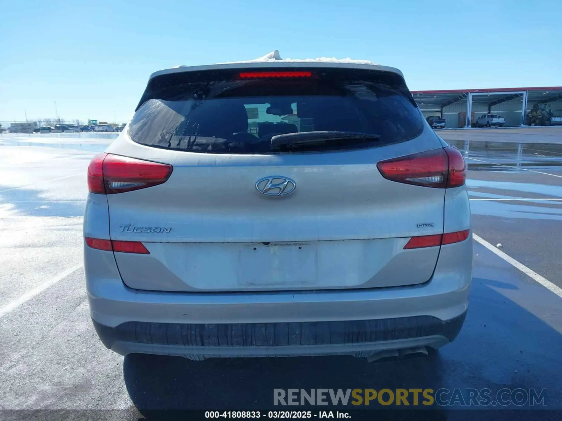 17 Photograph of a damaged car KM8J3CAL0MU377122 HYUNDAI TUCSON 2021