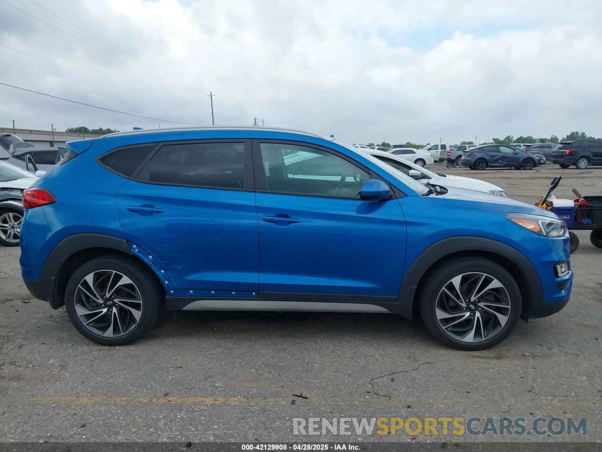 13 Photograph of a damaged car KM8J3CAL5MU322634 HYUNDAI TUCSON 2021