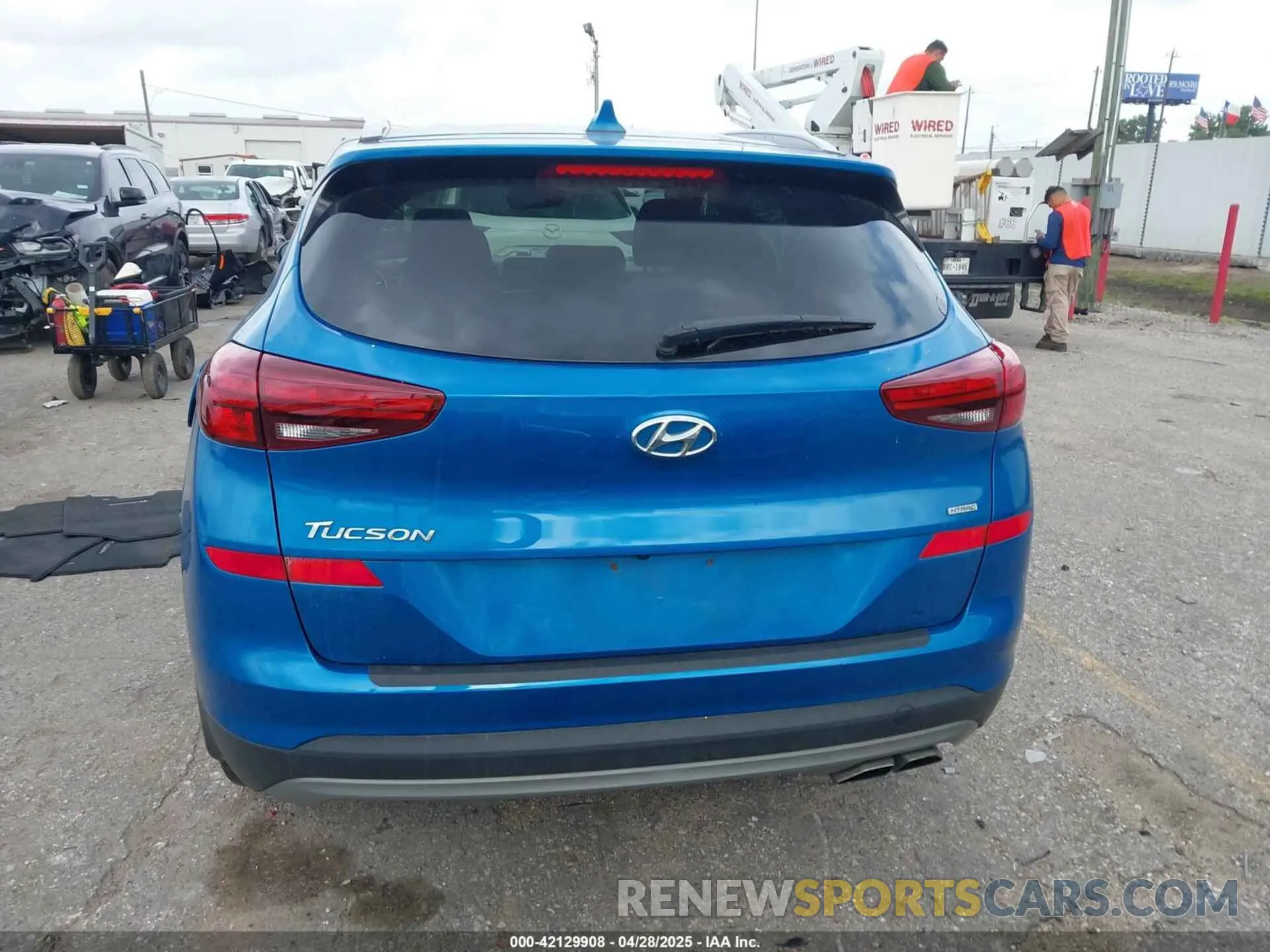 16 Photograph of a damaged car KM8J3CAL5MU322634 HYUNDAI TUCSON 2021