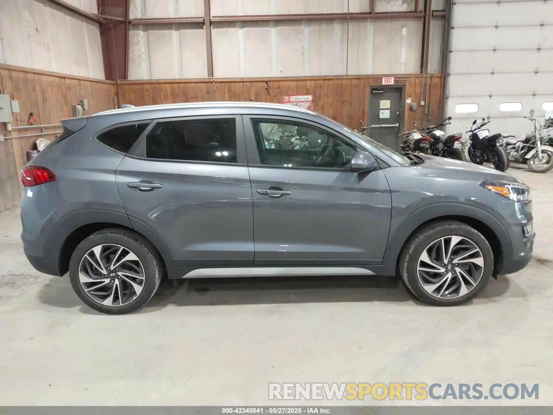 13 Photograph of a damaged car KM8J3CAL5MU406288 HYUNDAI TUCSON 2021