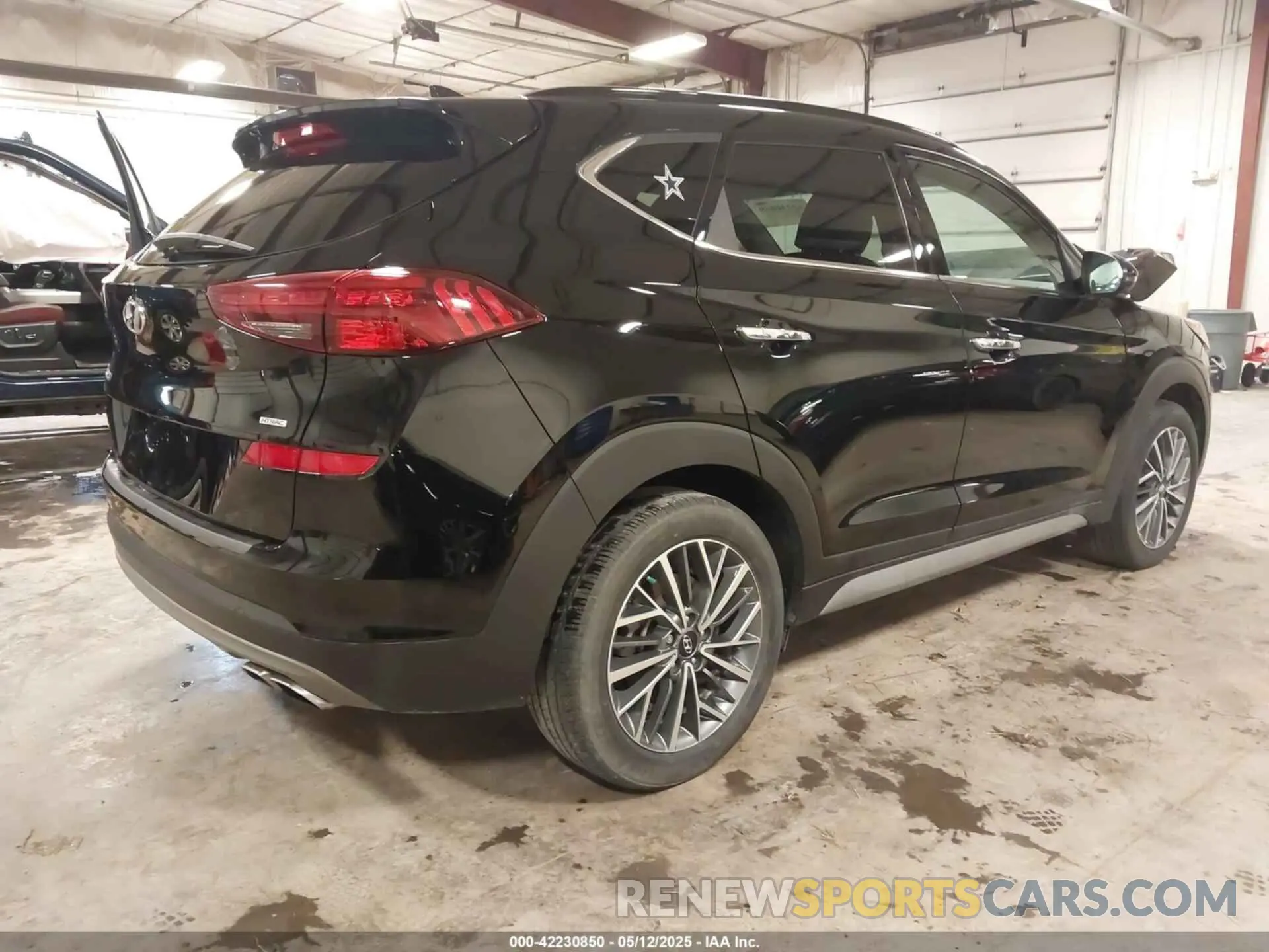 4 Photograph of a damaged car KM8J3CAL6MU385001 HYUNDAI TUCSON 2021