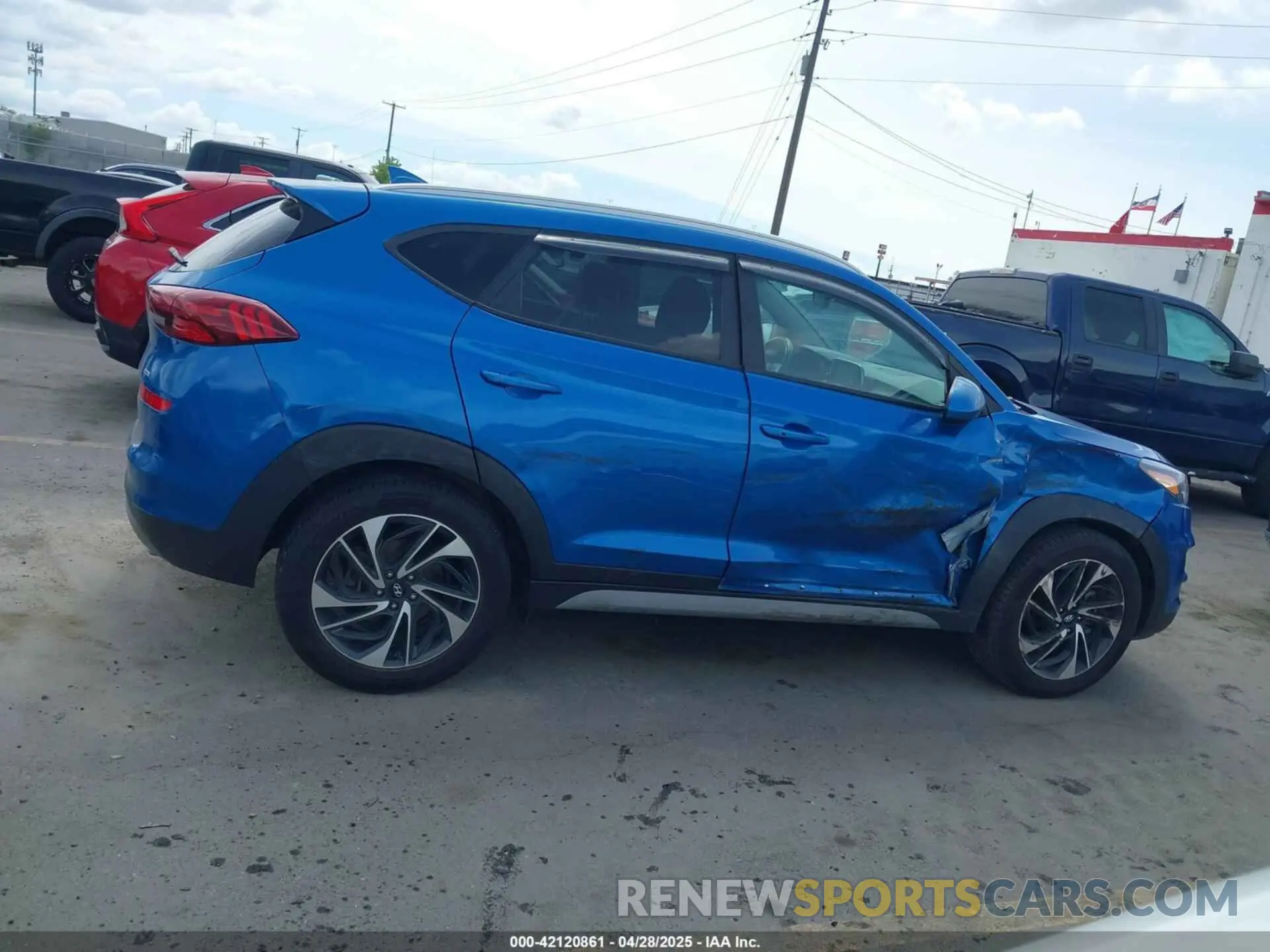 13 Photograph of a damaged car KM8J3CAL7MU286848 HYUNDAI TUCSON 2021