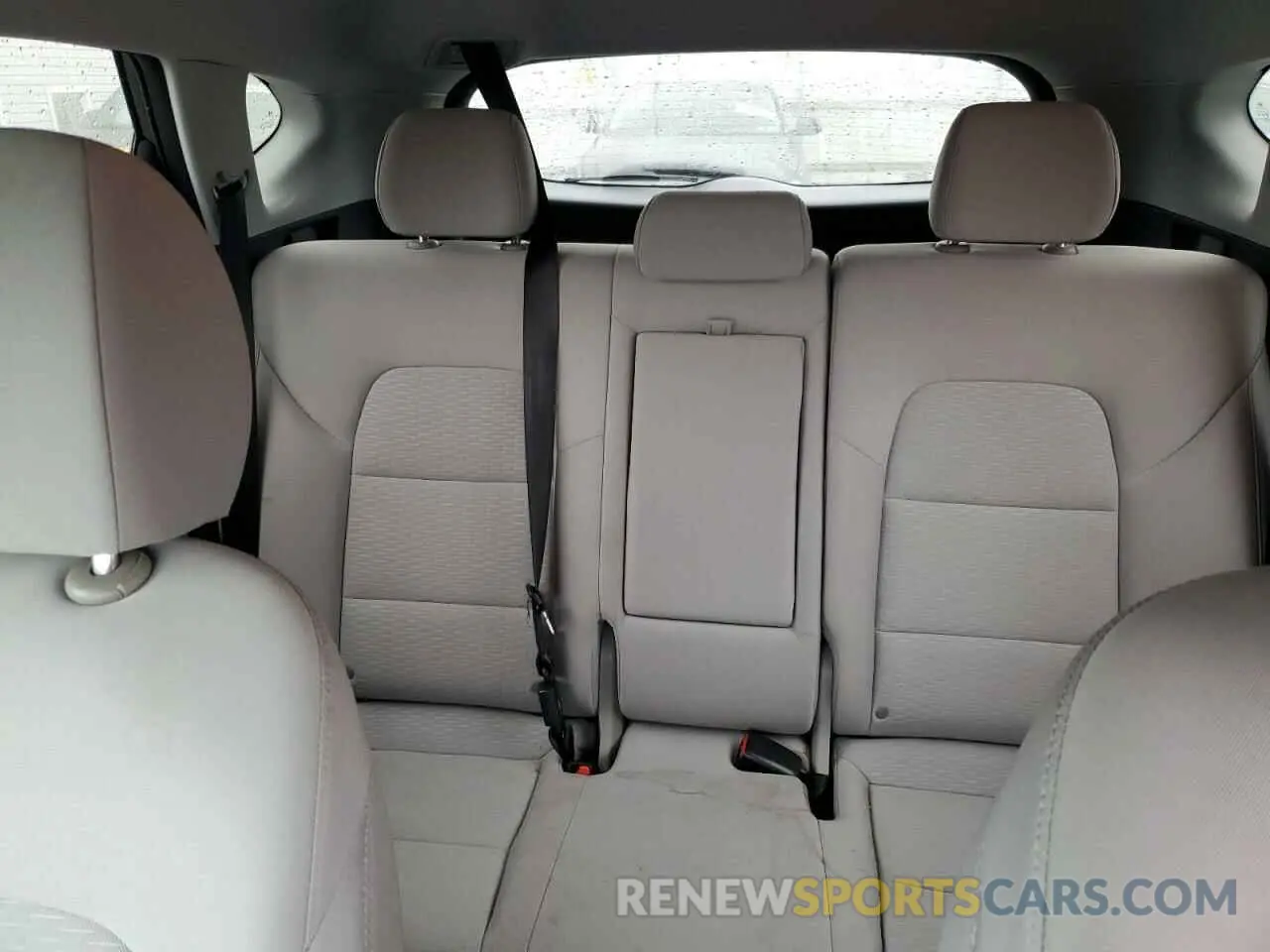 10 Photograph of a damaged car KM8J3CAL7MU325373 HYUNDAI TUCSON 2021