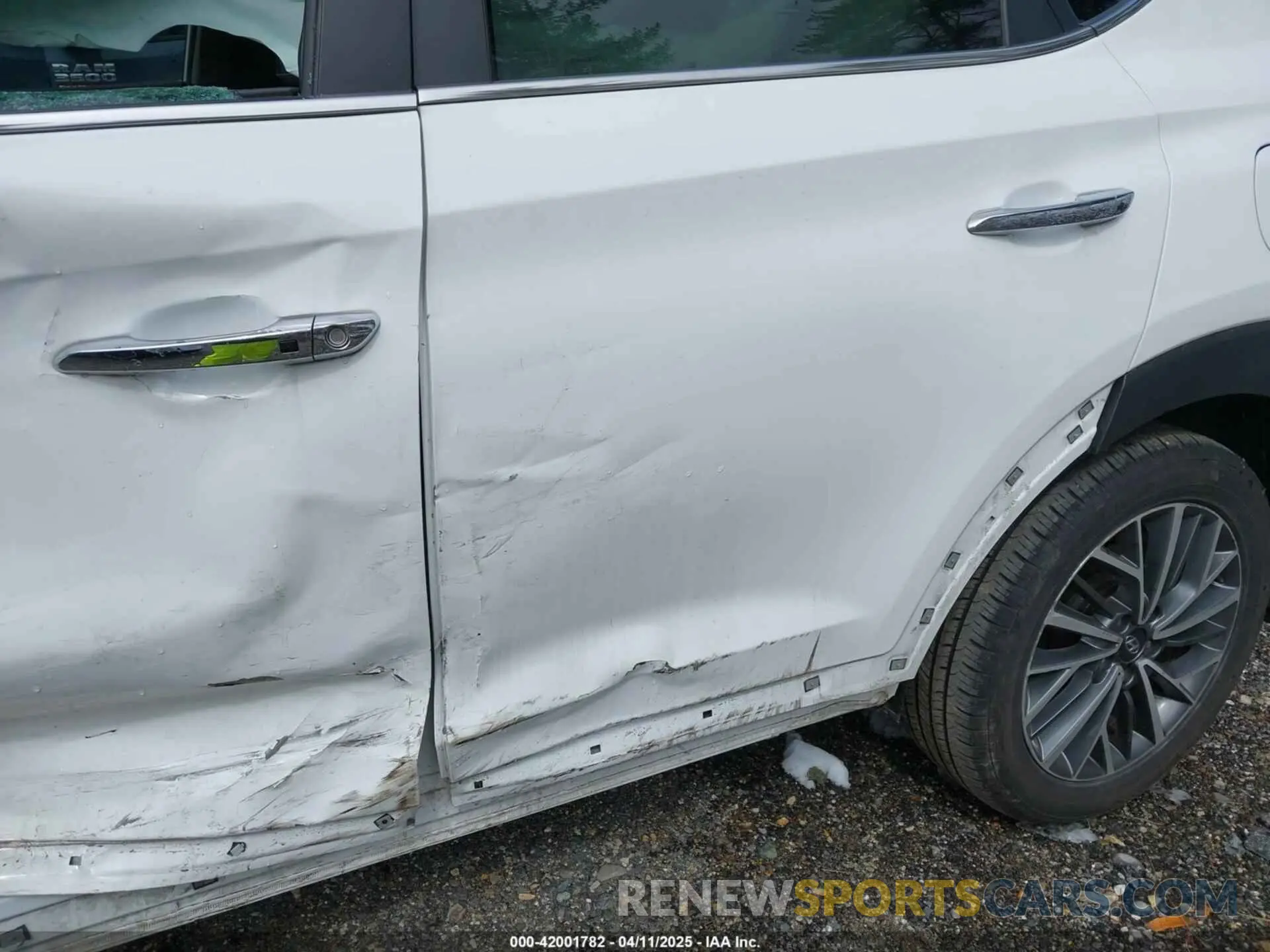 19 Photograph of a damaged car KM8J3CAL7MU356638 HYUNDAI TUCSON 2021