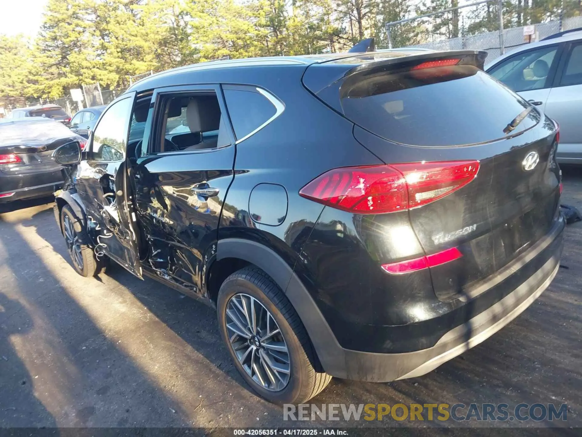 3 Photograph of a damaged car KM8J3CAL8MU351335 HYUNDAI TUCSON 2021