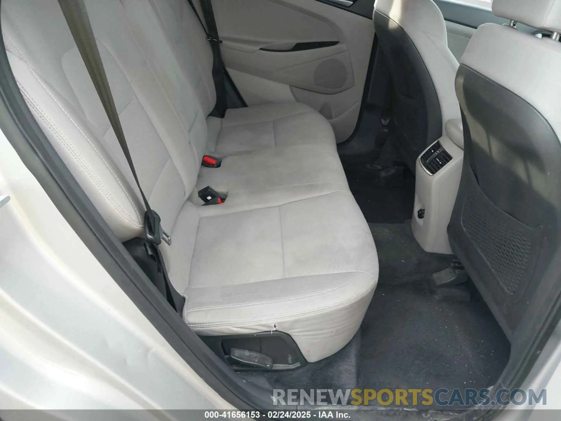 8 Photograph of a damaged car KM8J3CAL8MU394038 HYUNDAI TUCSON 2021