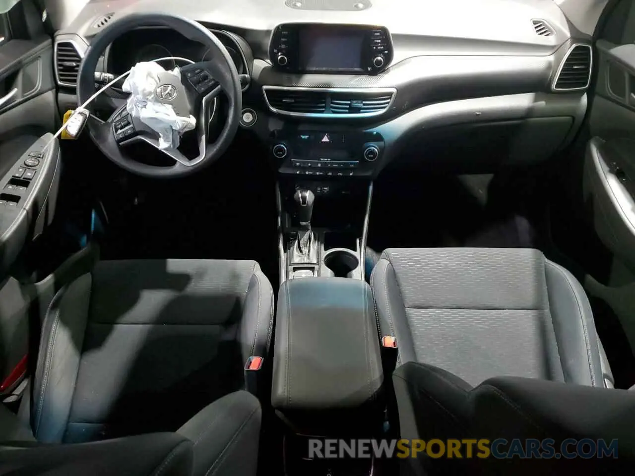 8 Photograph of a damaged car KM8J3CAL9MU404463 HYUNDAI TUCSON 2021