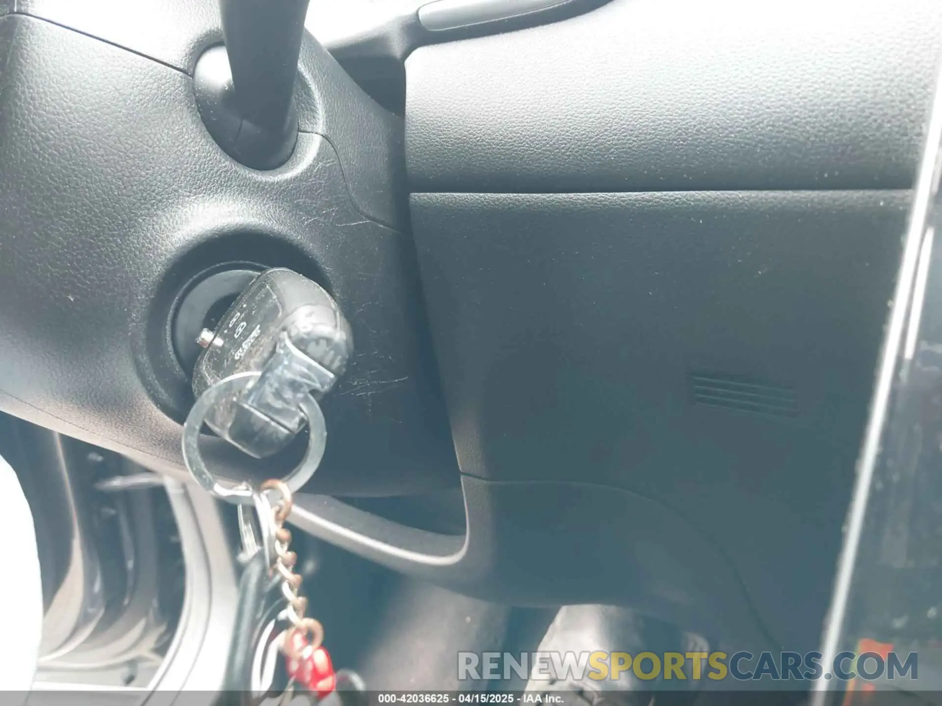 11 Photograph of a damaged car 5NMJA3AE0NH057030 HYUNDAI TUCSON 2022
