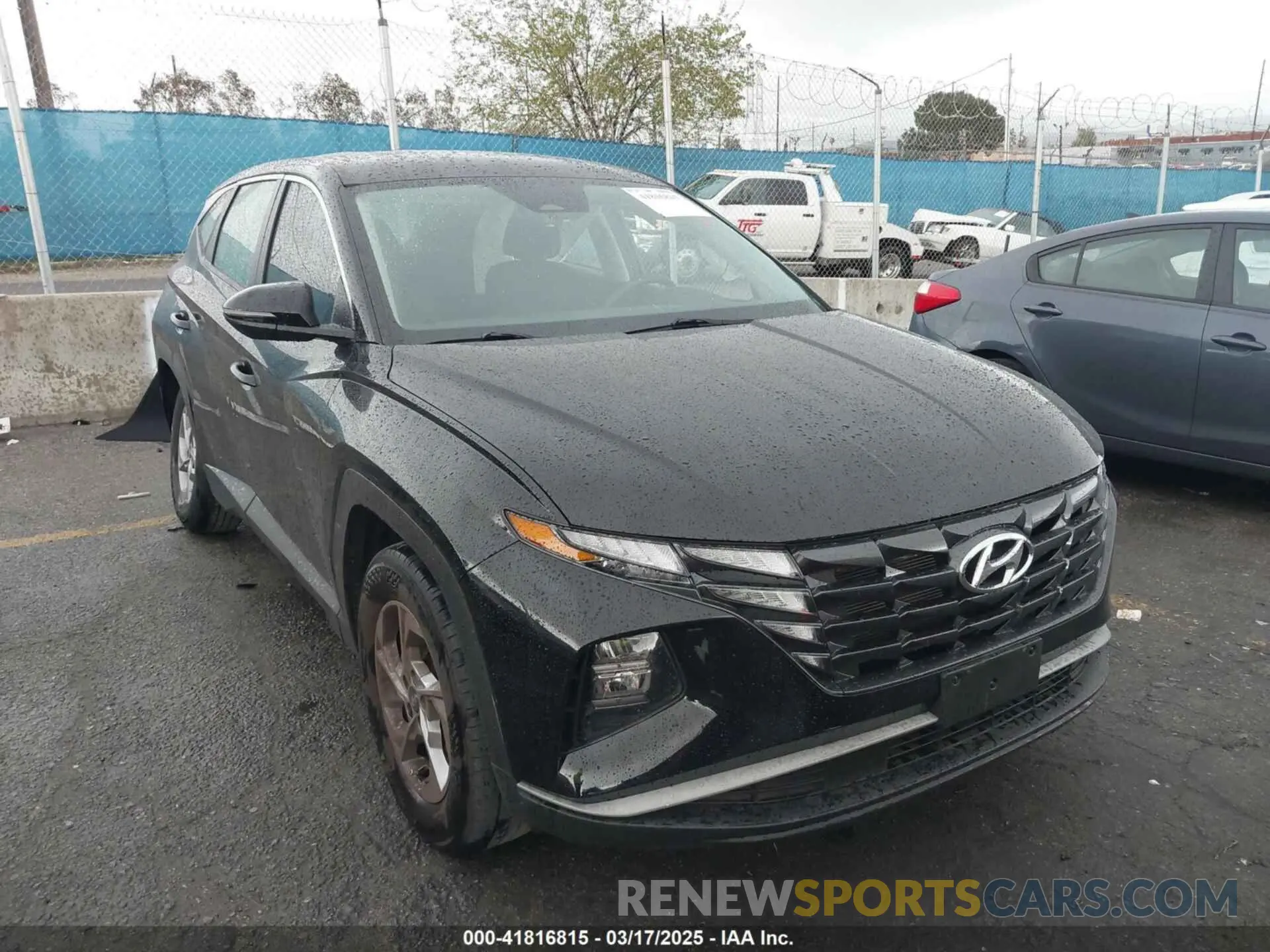1 Photograph of a damaged car 5NMJA3AE1NH061104 HYUNDAI TUCSON 2022