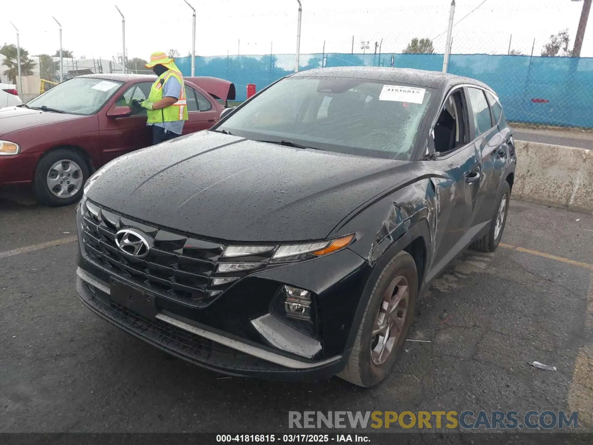 2 Photograph of a damaged car 5NMJA3AE1NH061104 HYUNDAI TUCSON 2022