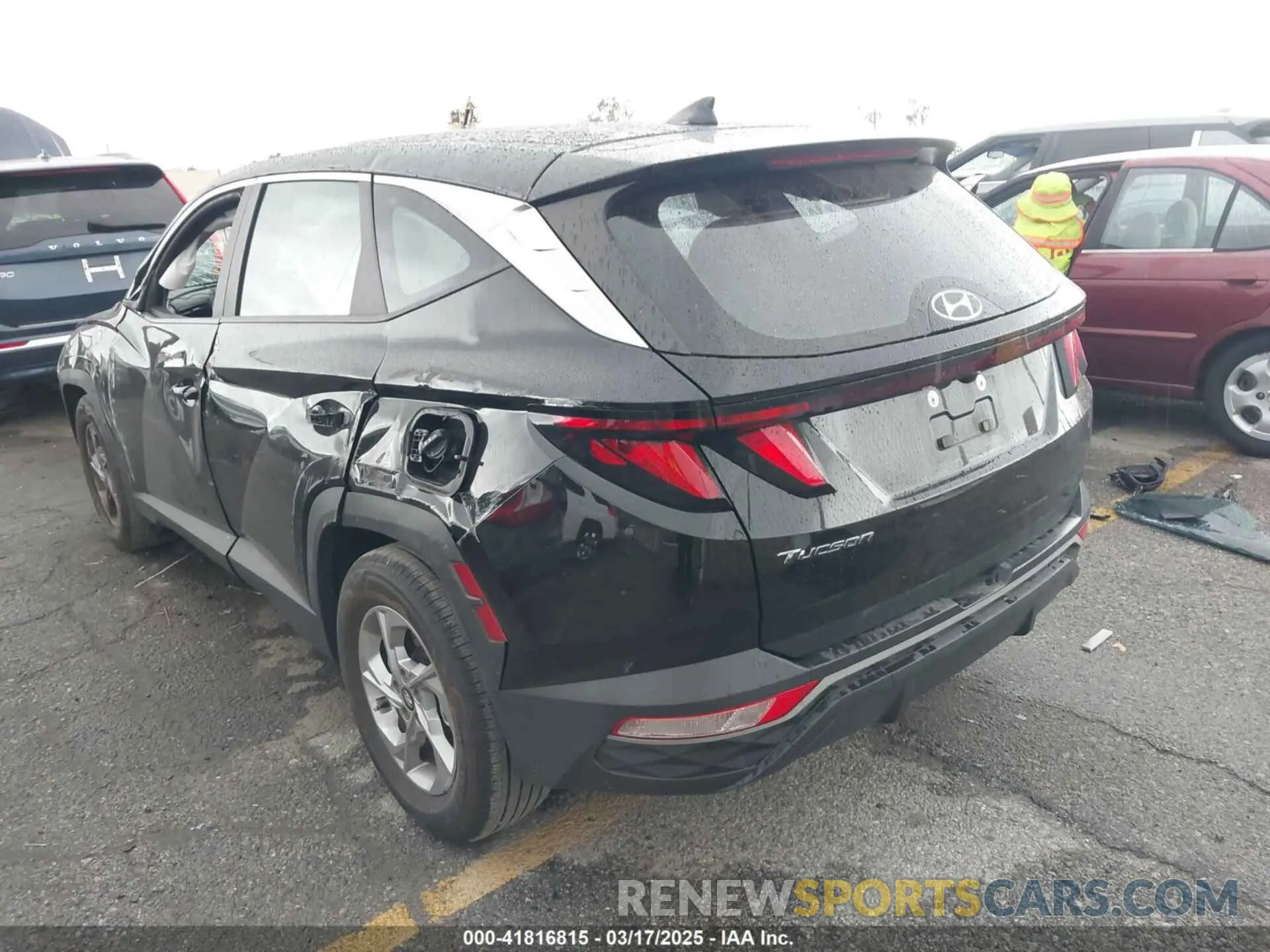 3 Photograph of a damaged car 5NMJA3AE1NH061104 HYUNDAI TUCSON 2022
