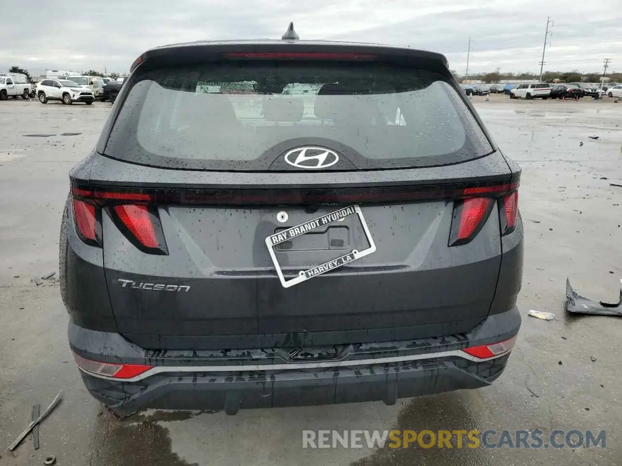 6 Photograph of a damaged car 5NMJA3AE1NH087587 HYUNDAI TUCSON 2022