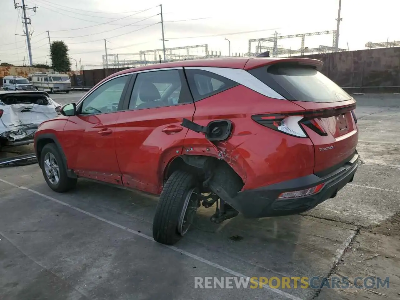 2 Photograph of a damaged car 5NMJA3AE2NH012168 HYUNDAI TUCSON 2022