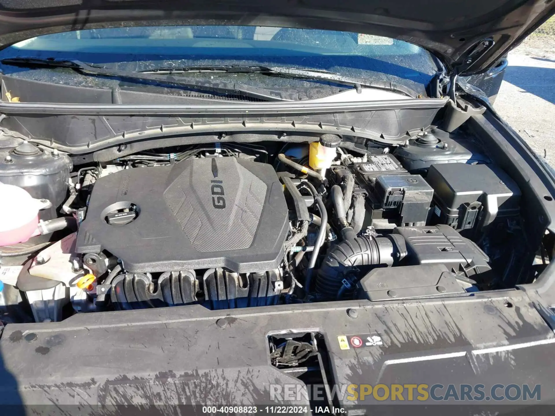 10 Photograph of a damaged car 5NMJA3AE2NH079952 HYUNDAI TUCSON 2022