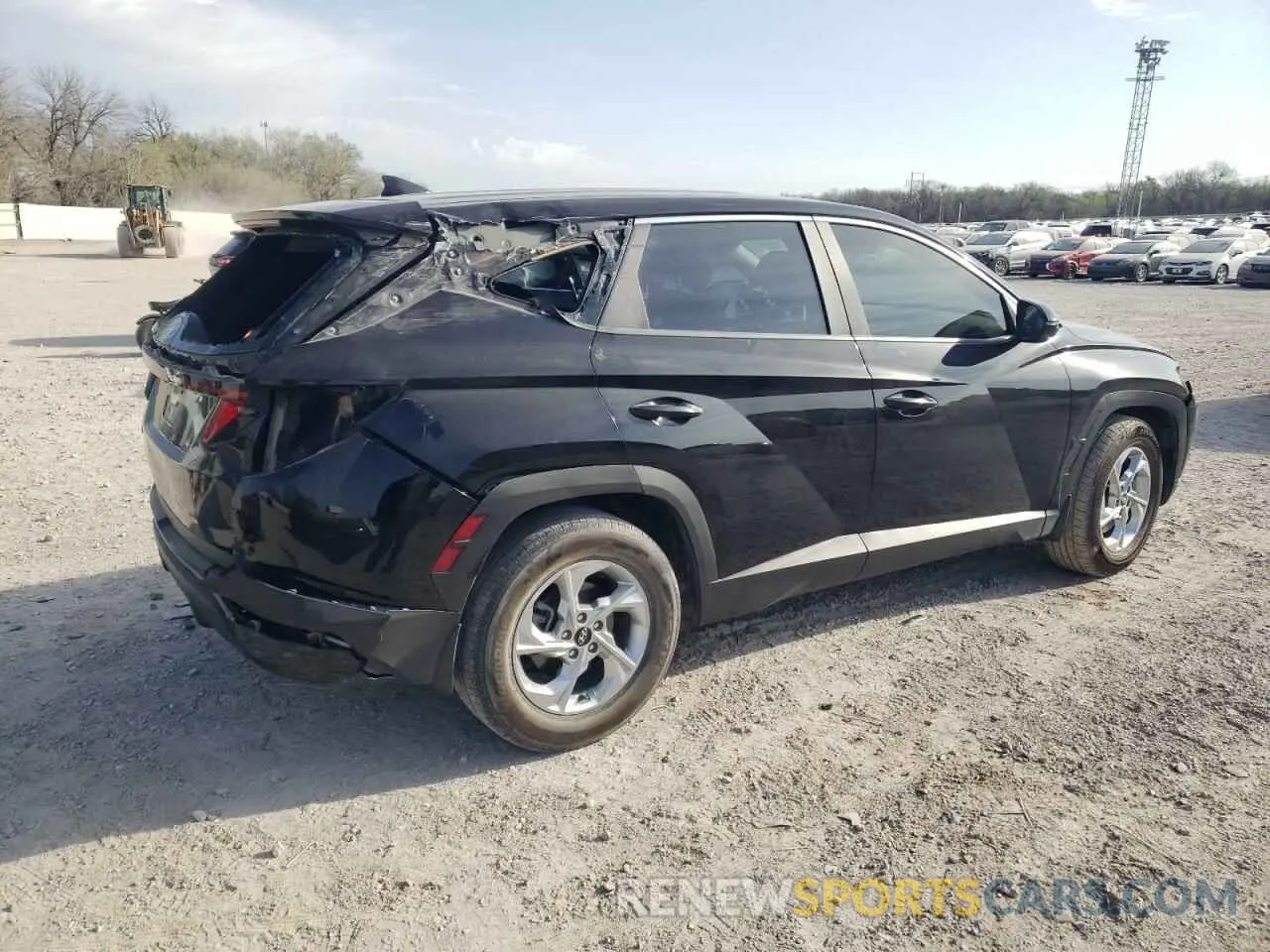 3 Photograph of a damaged car 5NMJA3AE4NH087888 HYUNDAI TUCSON 2022