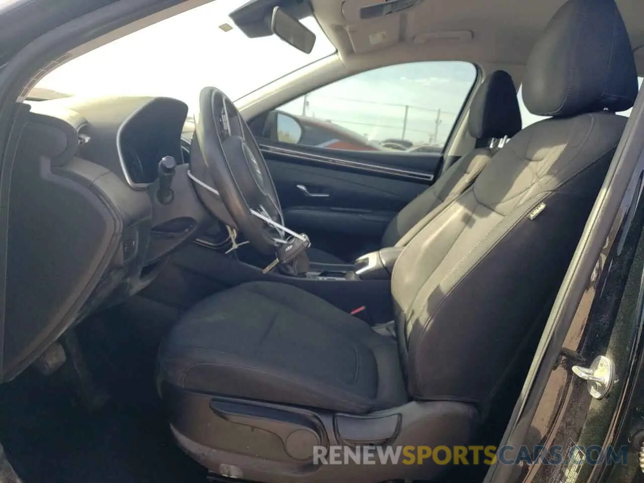 7 Photograph of a damaged car 5NMJA3AE4NH087888 HYUNDAI TUCSON 2022