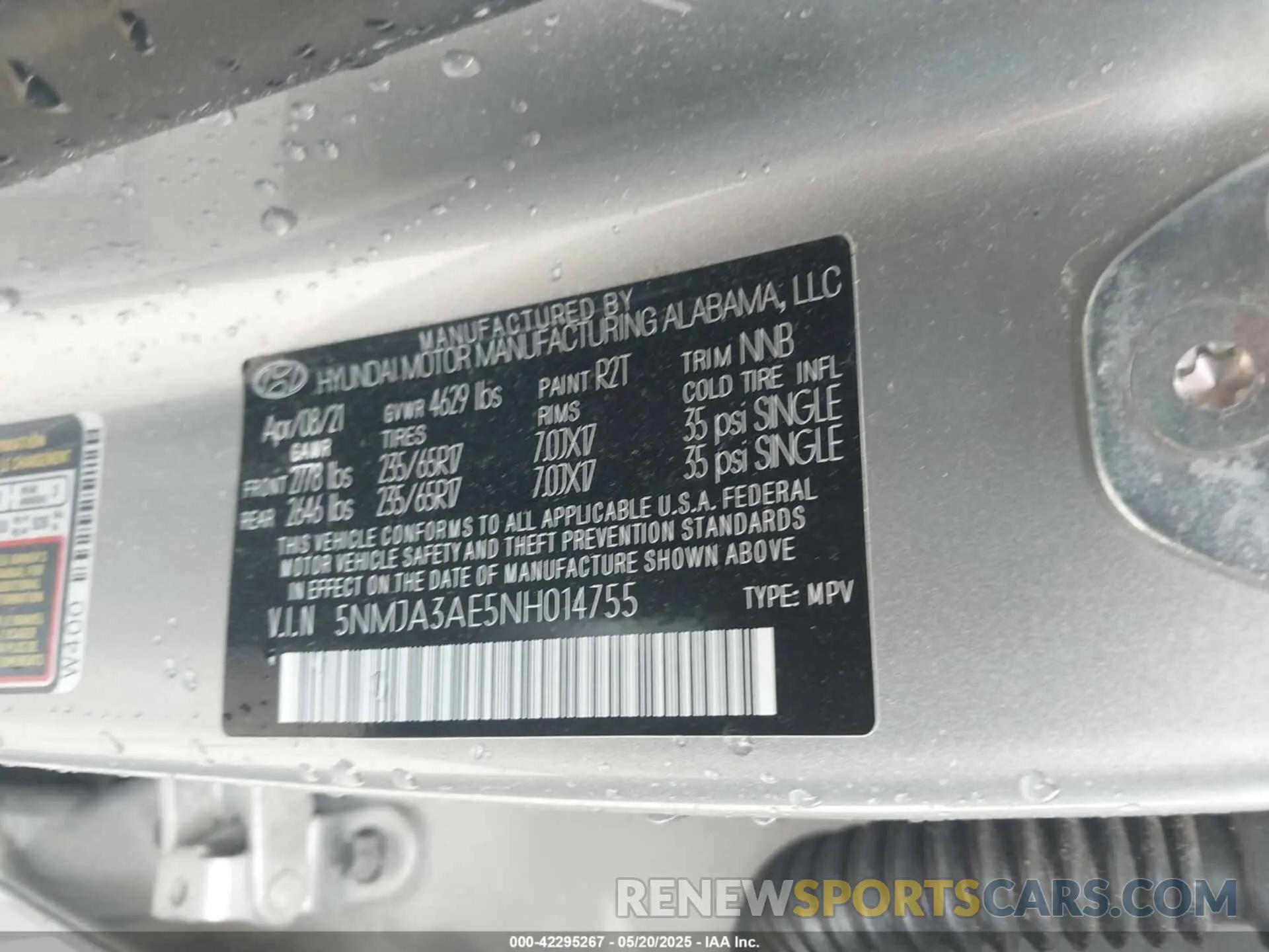 9 Photograph of a damaged car 5NMJA3AE5NH014755 HYUNDAI TUCSON 2022