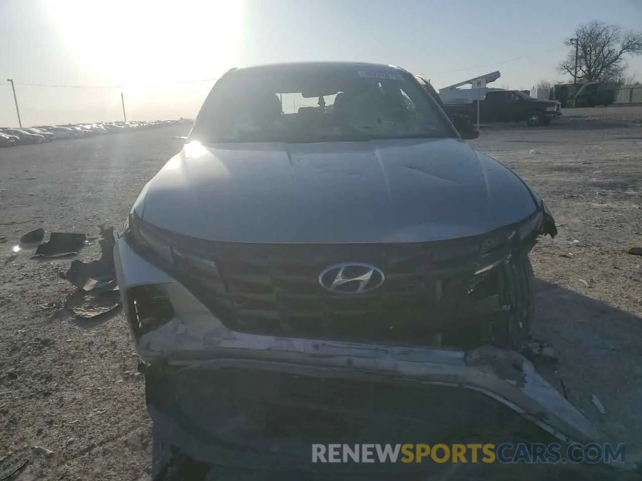 5 Photograph of a damaged car 5NMJA3AE6NH026428 HYUNDAI TUCSON 2022