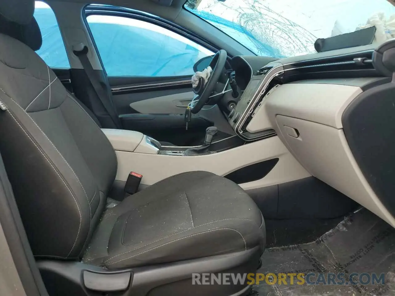 7 Photograph of a damaged car 5NMJA3AE6NH026428 HYUNDAI TUCSON 2022