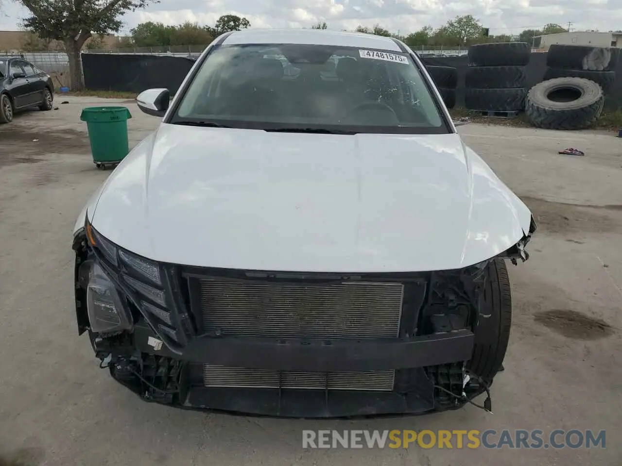 5 Photograph of a damaged car 5NMJA3AE6NH067111 HYUNDAI TUCSON 2022