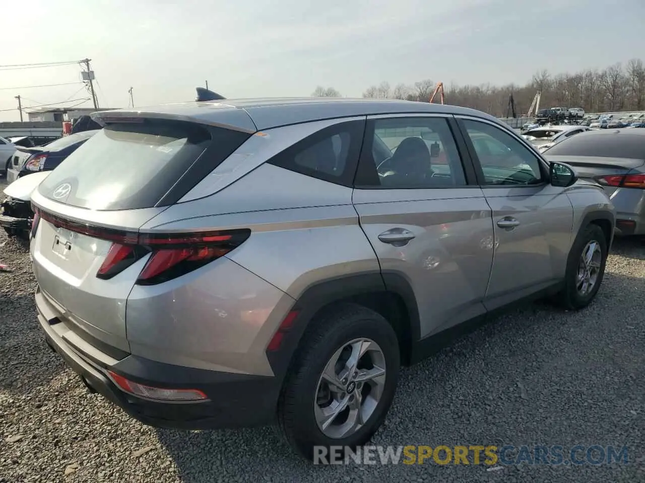 3 Photograph of a damaged car 5NMJA3AE7NH002705 HYUNDAI TUCSON 2022