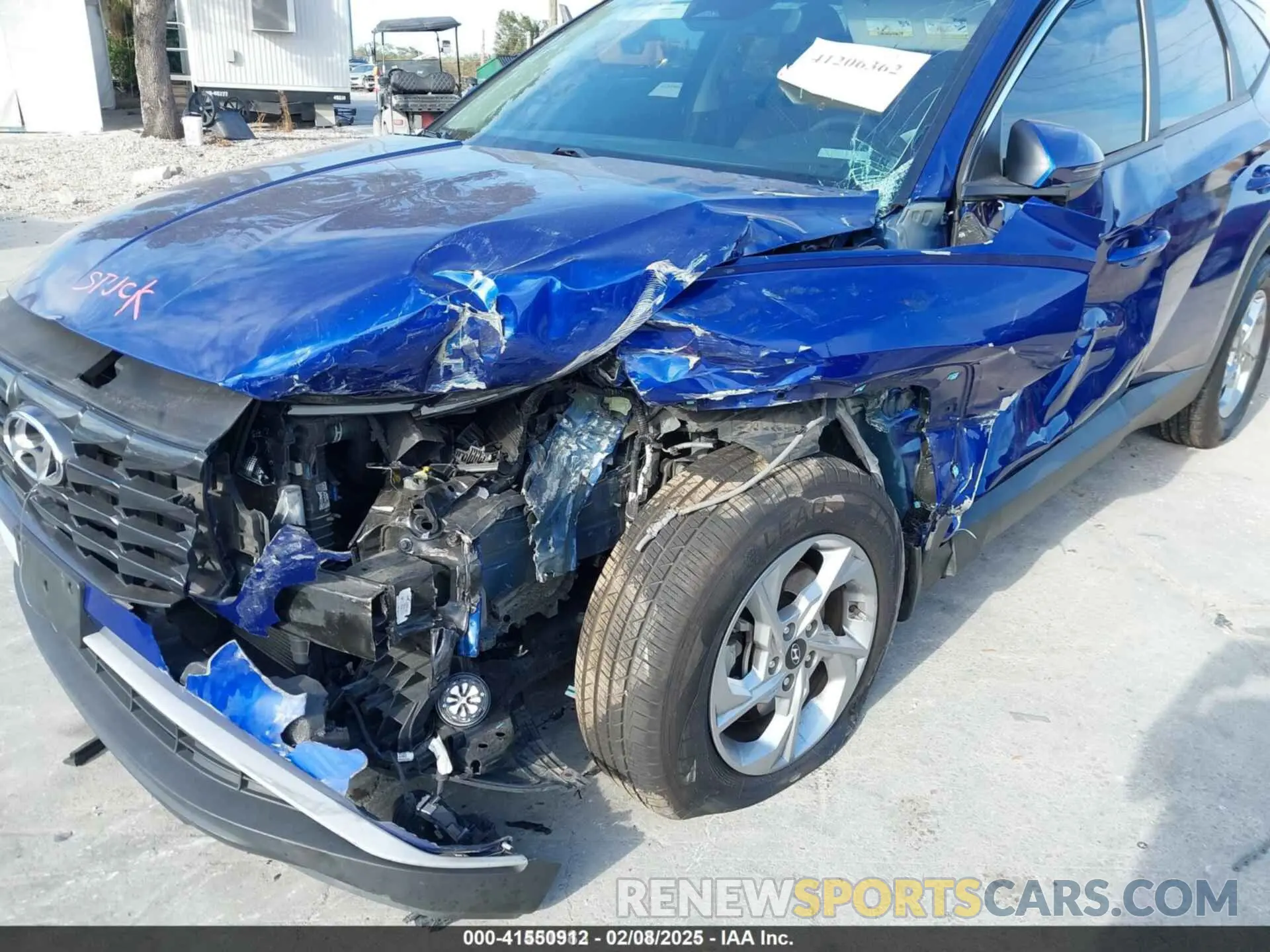 6 Photograph of a damaged car 5NMJA3AE8NH054070 HYUNDAI TUCSON 2022