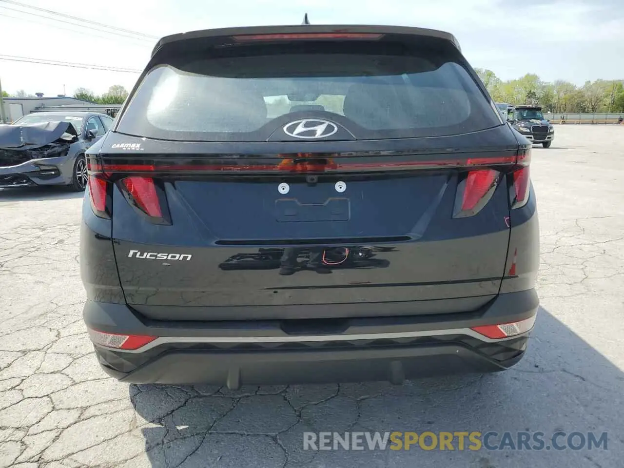 6 Photograph of a damaged car 5NMJA3AE9NH086929 HYUNDAI TUCSON 2022