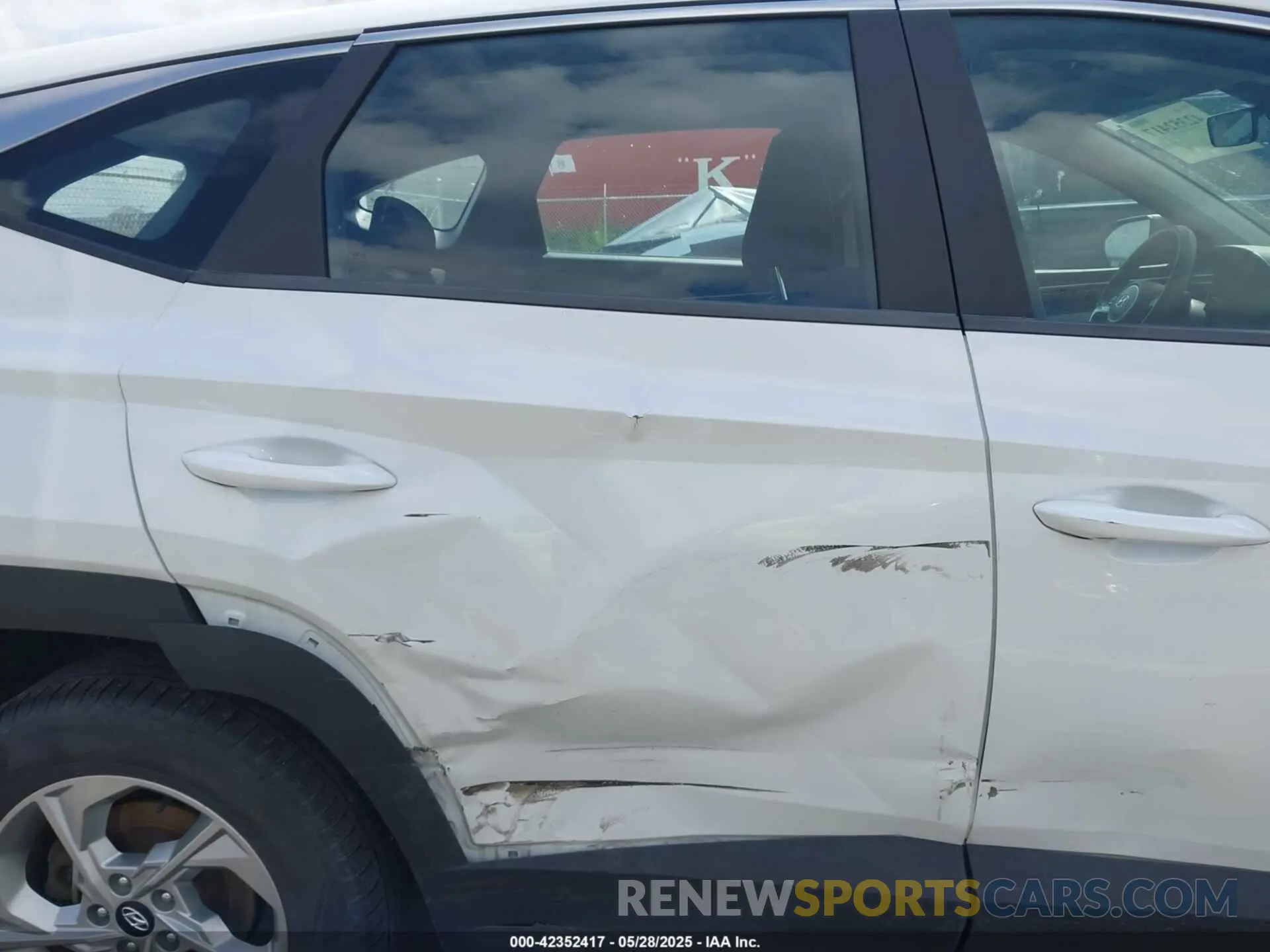 6 Photograph of a damaged car 5NMJACAE1NH079814 HYUNDAI TUCSON 2022
