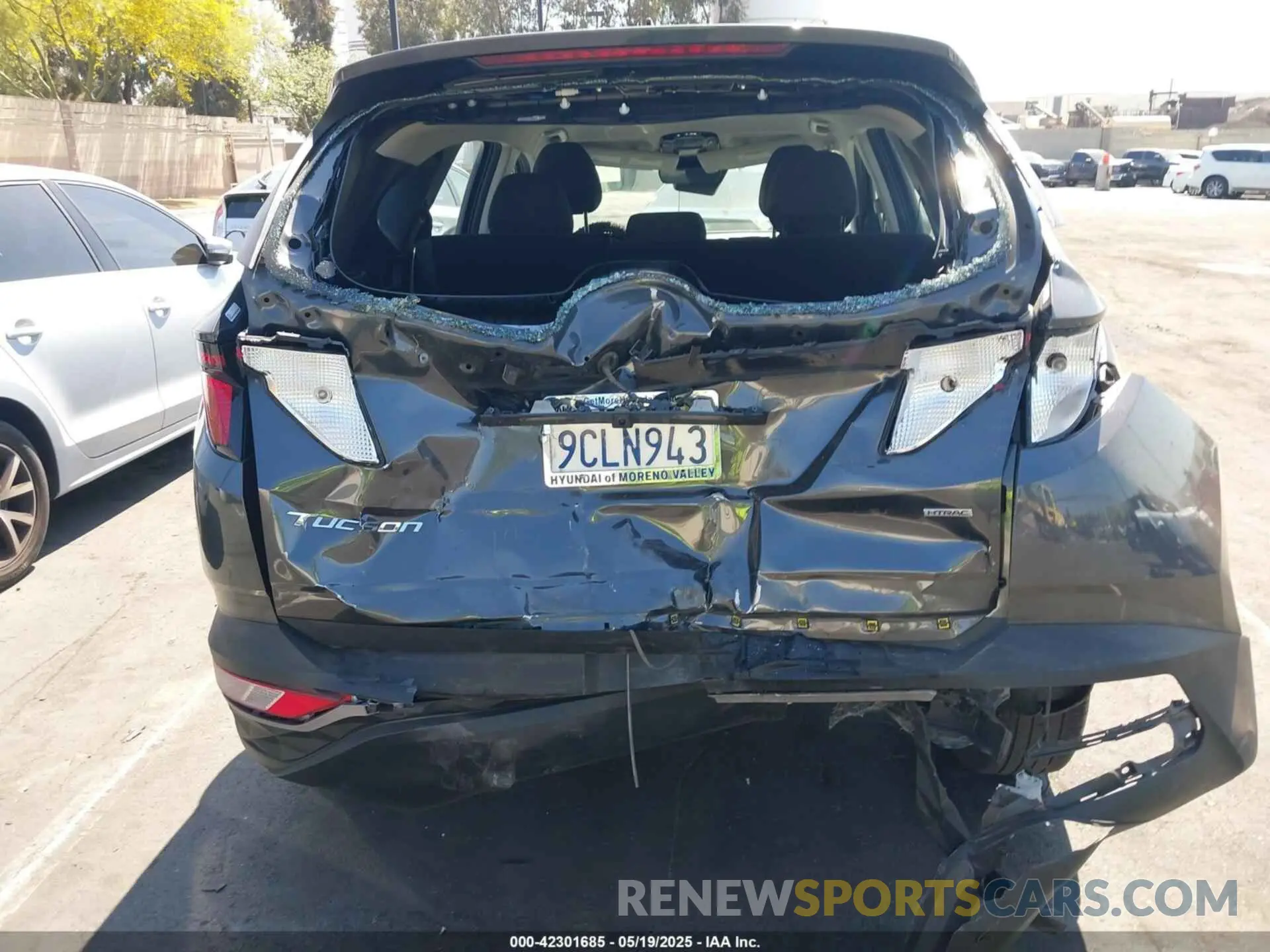 16 Photograph of a damaged car 5NMJACAE1NH143897 HYUNDAI TUCSON 2022