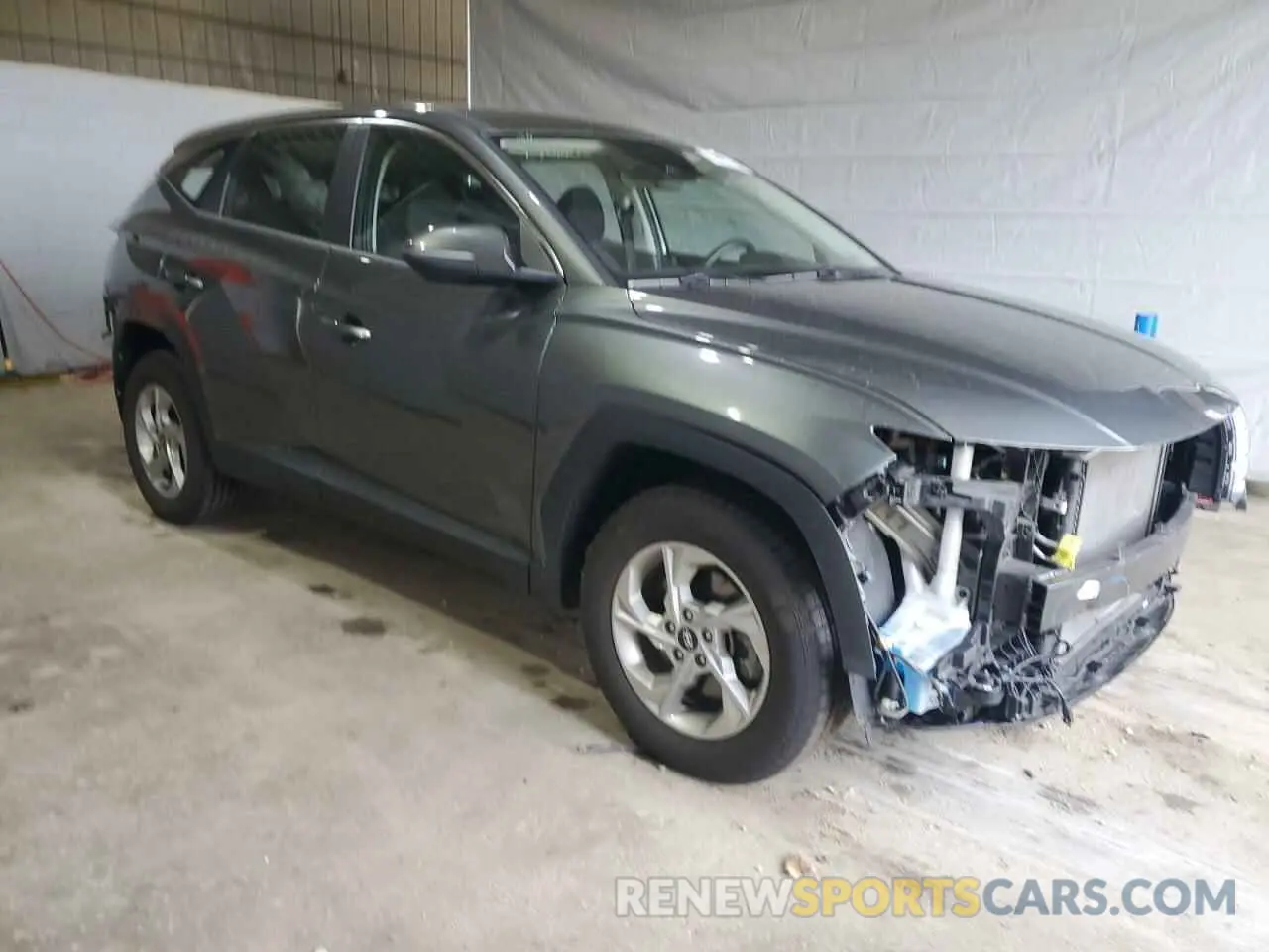 4 Photograph of a damaged car 5NMJACAE3NH077448 HYUNDAI TUCSON 2022