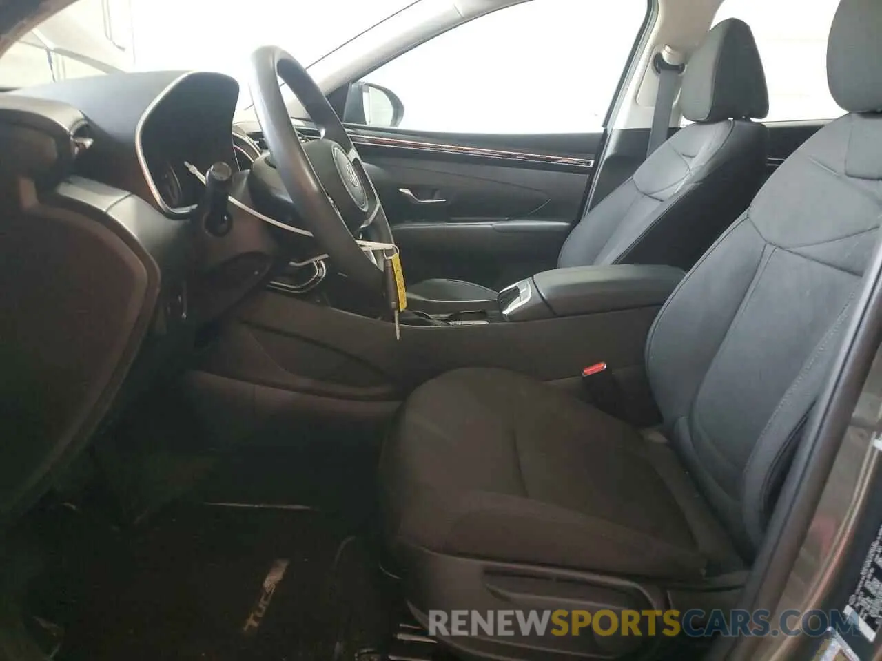 7 Photograph of a damaged car 5NMJACAE3NH077448 HYUNDAI TUCSON 2022