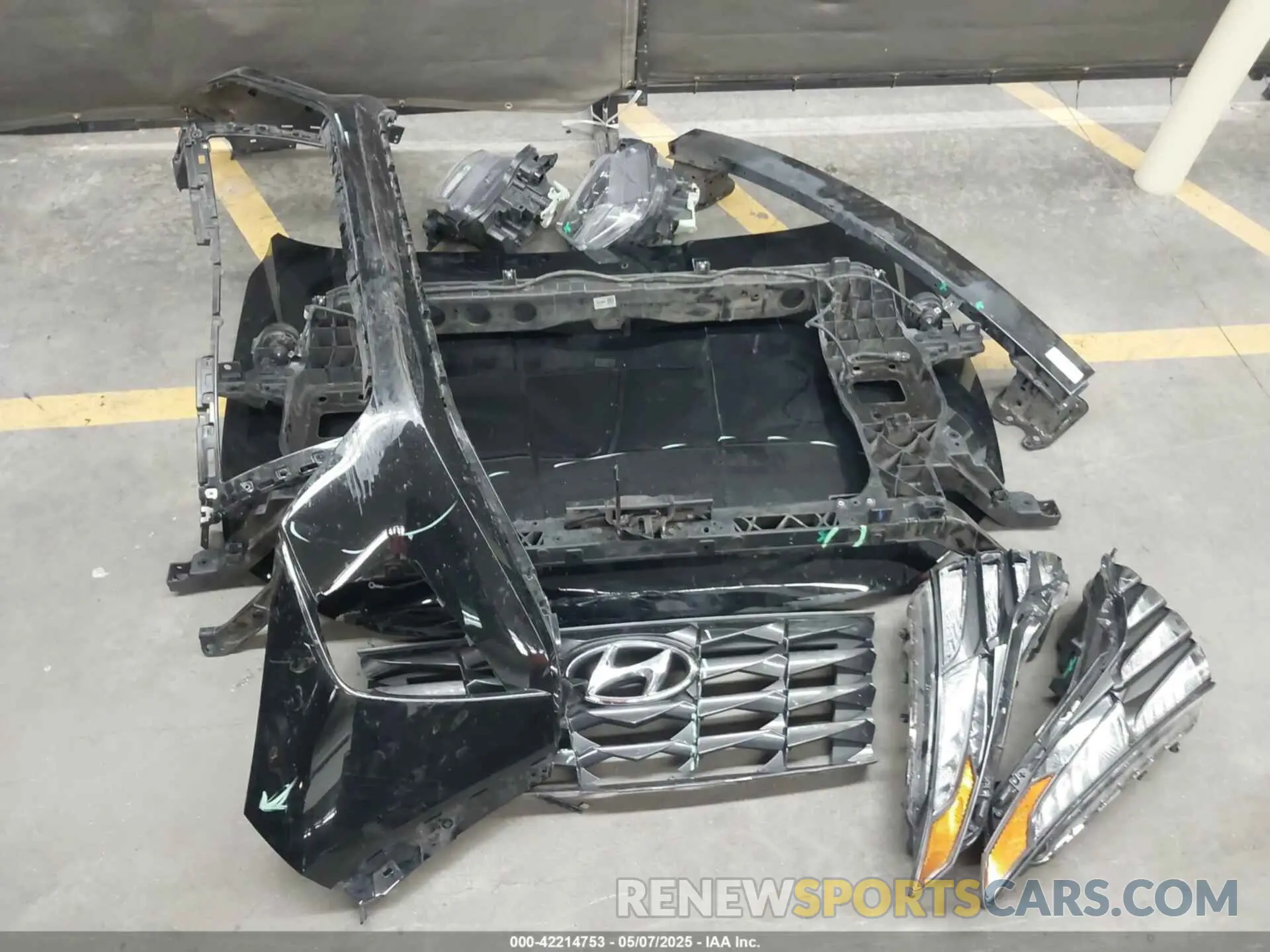 12 Photograph of a damaged car 5NMJACAE4NH068466 HYUNDAI TUCSON 2022