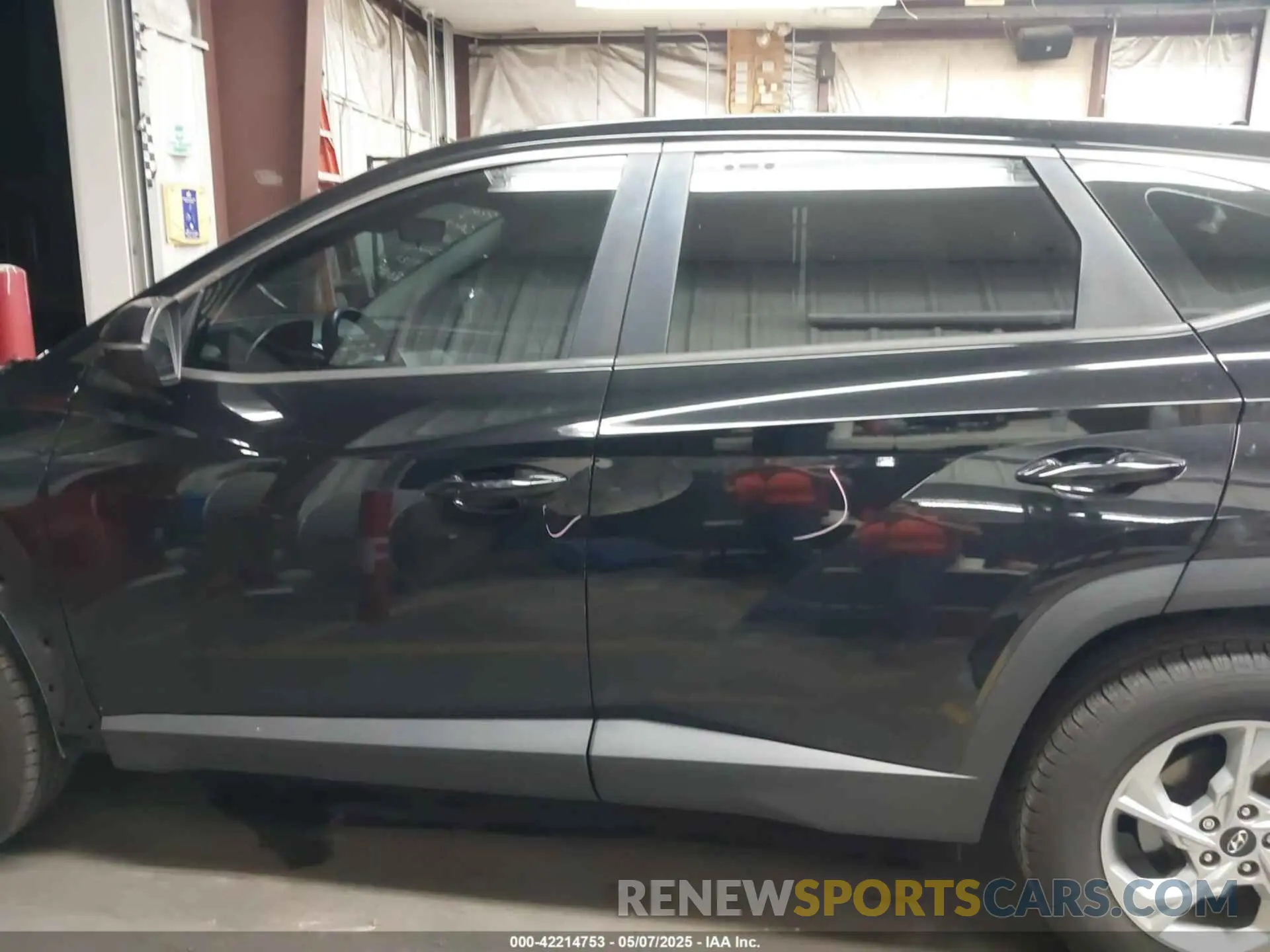 15 Photograph of a damaged car 5NMJACAE4NH068466 HYUNDAI TUCSON 2022