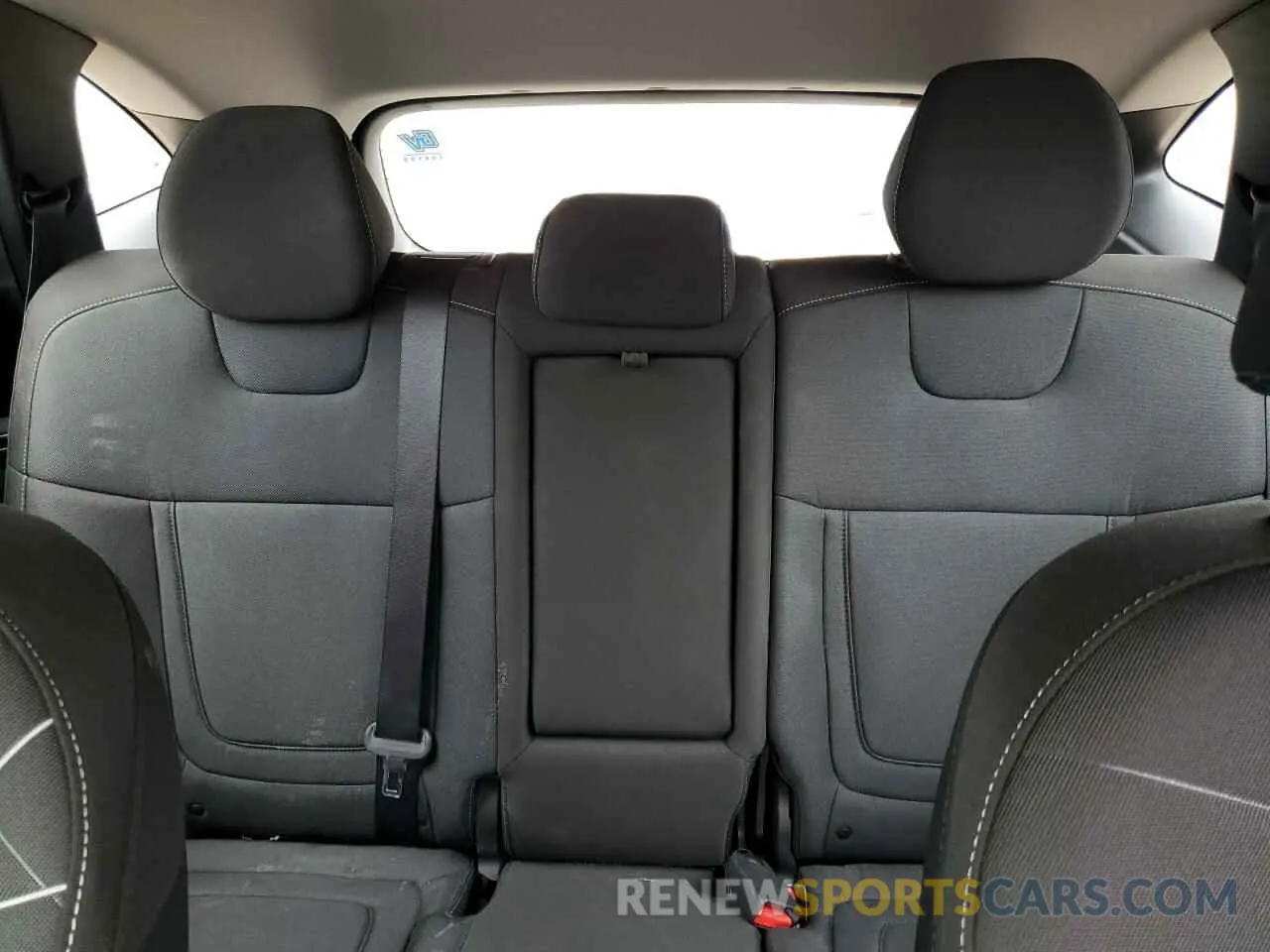10 Photograph of a damaged car 5NMJACAE4NH087521 HYUNDAI TUCSON 2022