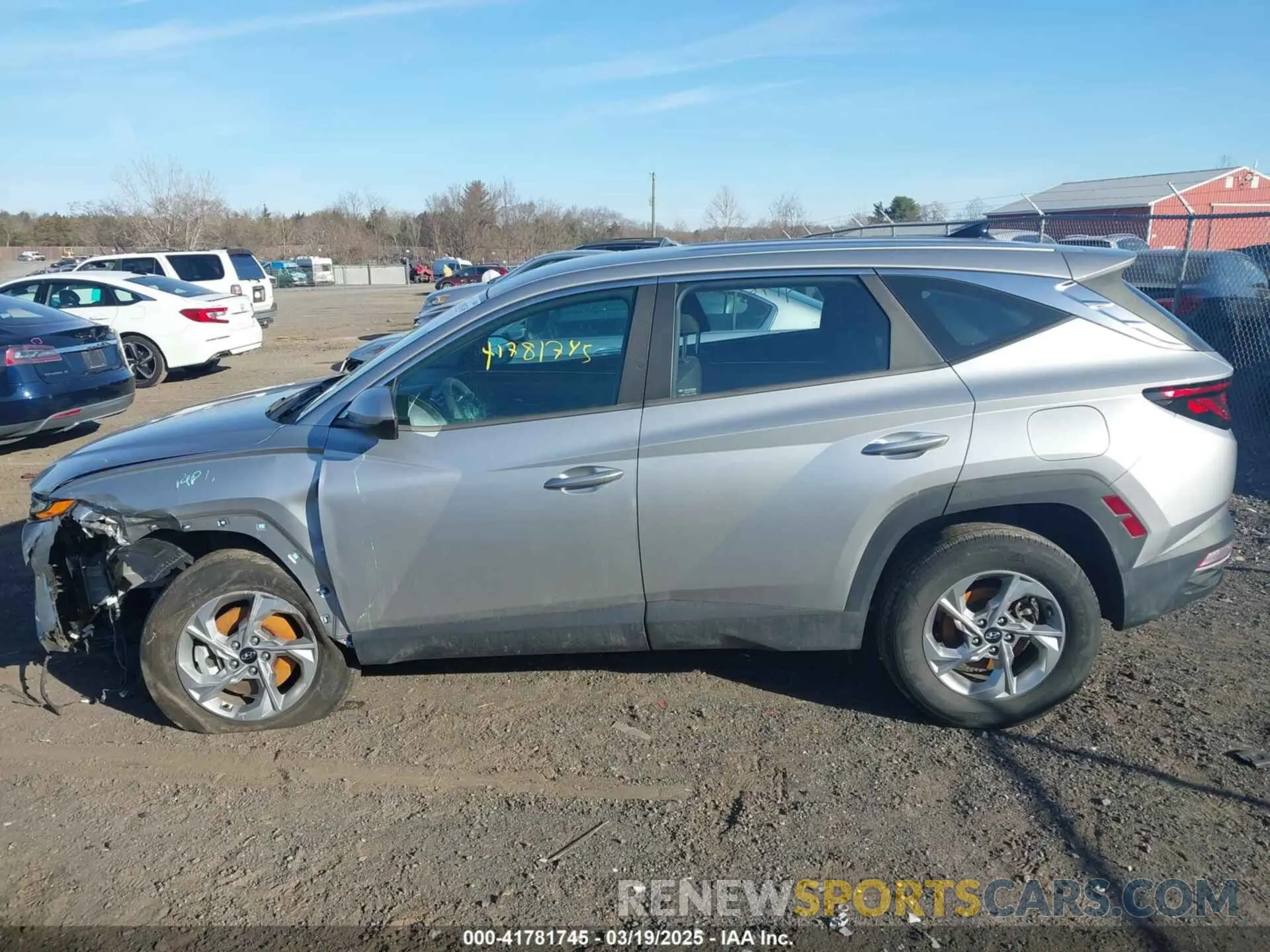14 Photograph of a damaged car 5NMJACAE6NH032746 HYUNDAI TUCSON 2022