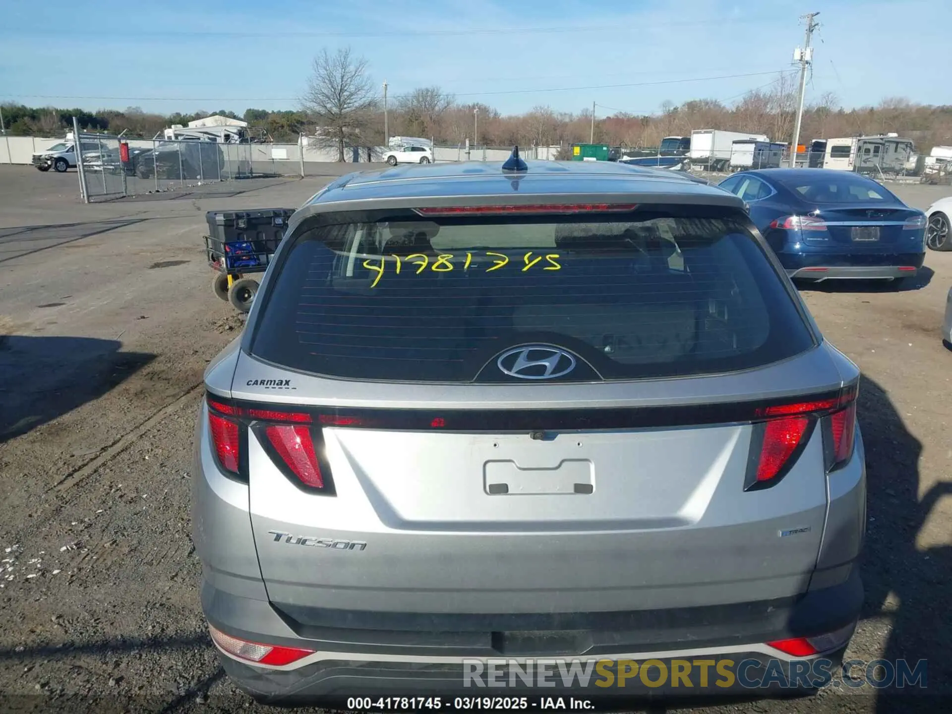 16 Photograph of a damaged car 5NMJACAE6NH032746 HYUNDAI TUCSON 2022