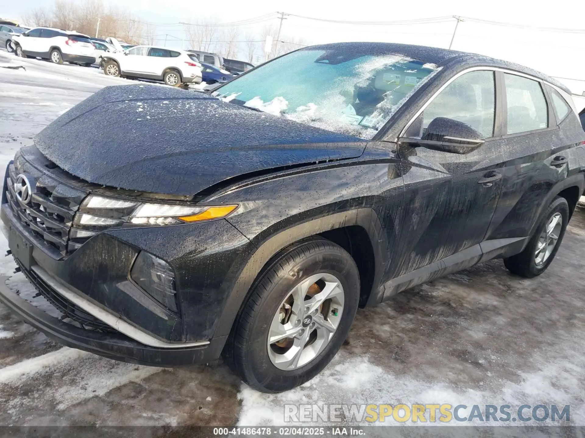 2 Photograph of a damaged car 5NMJACAE6NH094941 HYUNDAI TUCSON 2022