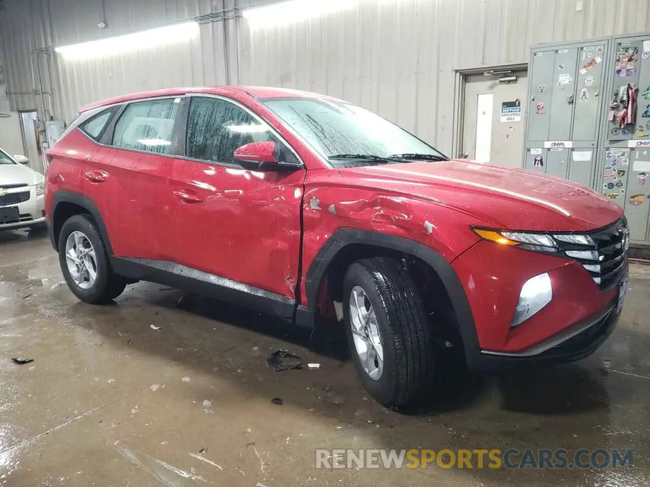 4 Photograph of a damaged car 5NMJACAE6NH153941 HYUNDAI TUCSON 2022