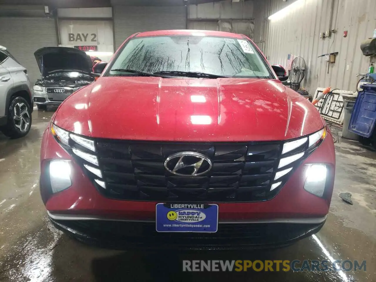 5 Photograph of a damaged car 5NMJACAE6NH153941 HYUNDAI TUCSON 2022