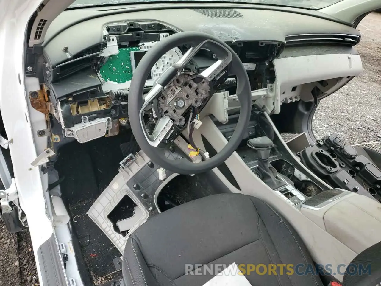 8 Photograph of a damaged car 5NMJACAEXNH034676 HYUNDAI TUCSON 2022