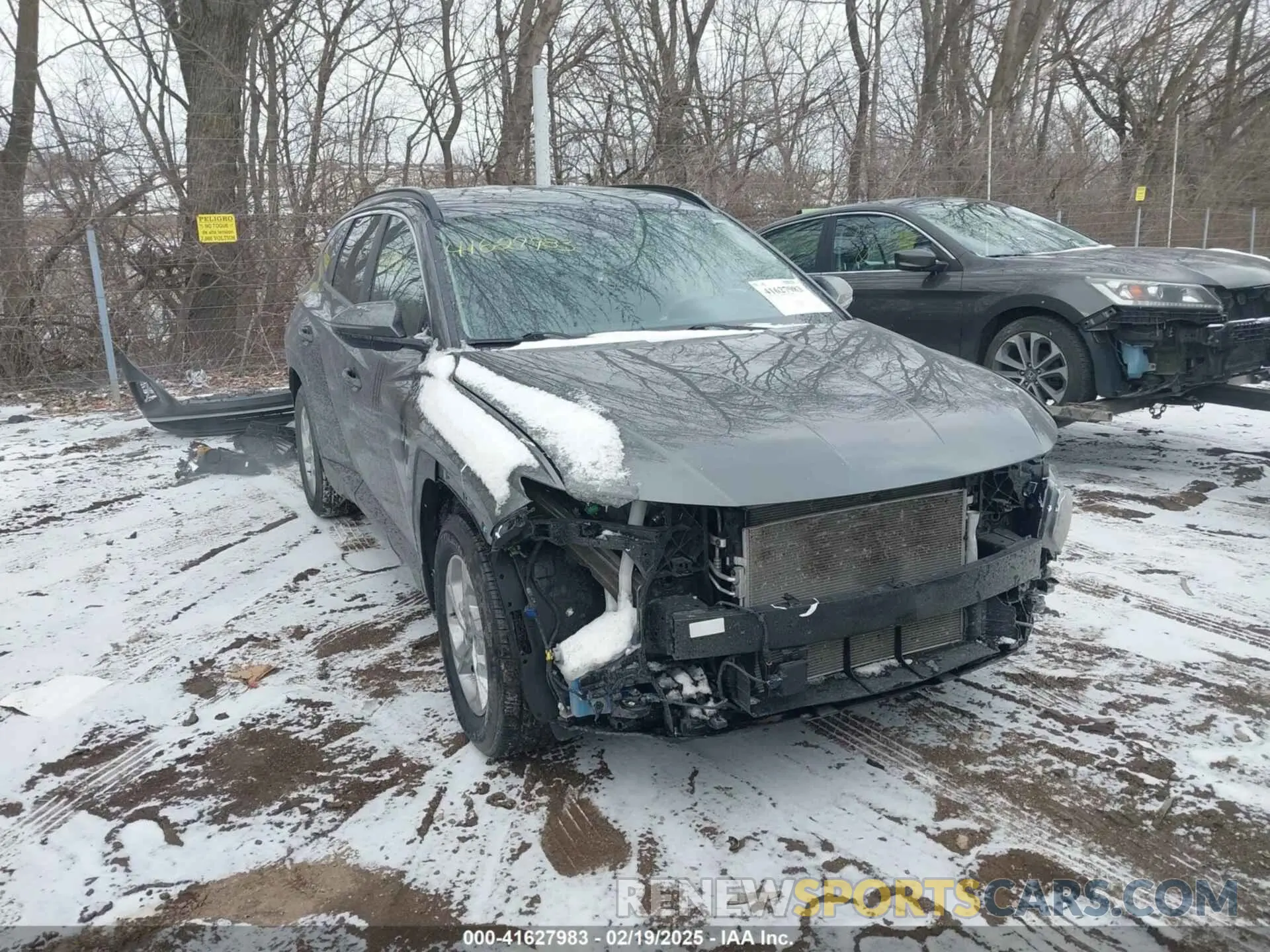 1 Photograph of a damaged car 5NMJB3AE1NH043523 HYUNDAI TUCSON 2022