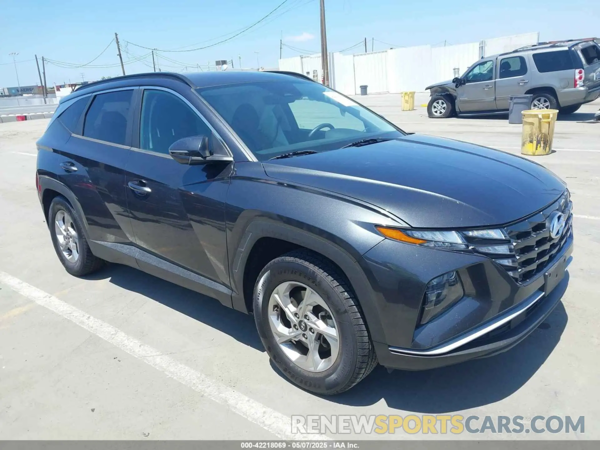 1 Photograph of a damaged car 5NMJB3AE2NH003015 HYUNDAI TUCSON 2022