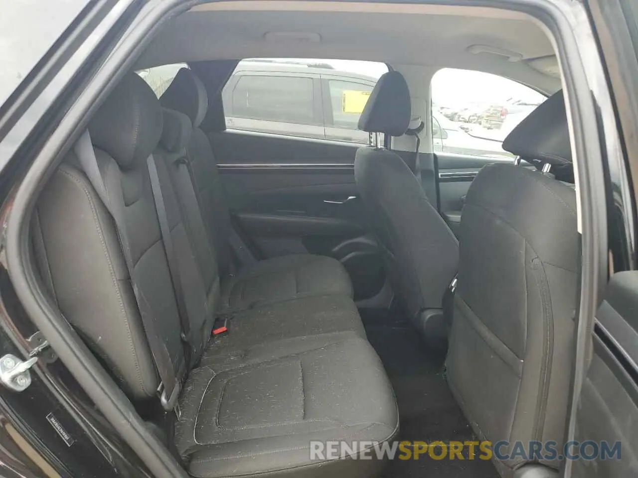 11 Photograph of a damaged car 5NMJB3AE2NH141069 HYUNDAI TUCSON 2022