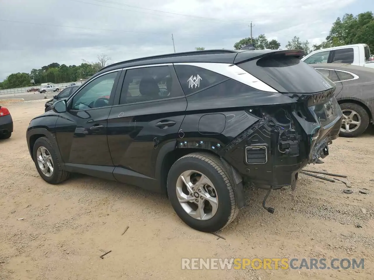 2 Photograph of a damaged car 5NMJB3AE2NH141069 HYUNDAI TUCSON 2022