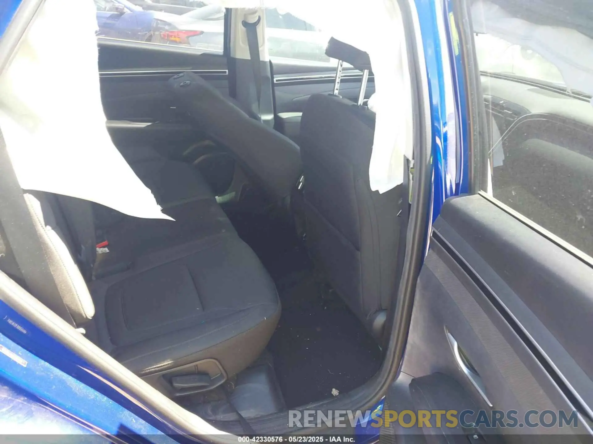 8 Photograph of a damaged car 5NMJB3AE3NH059349 HYUNDAI TUCSON 2022